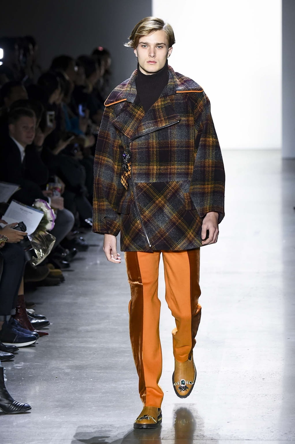 Fashion Week New York Fall/Winter 2019 look 9 from the Son Jung Wan collection 女装