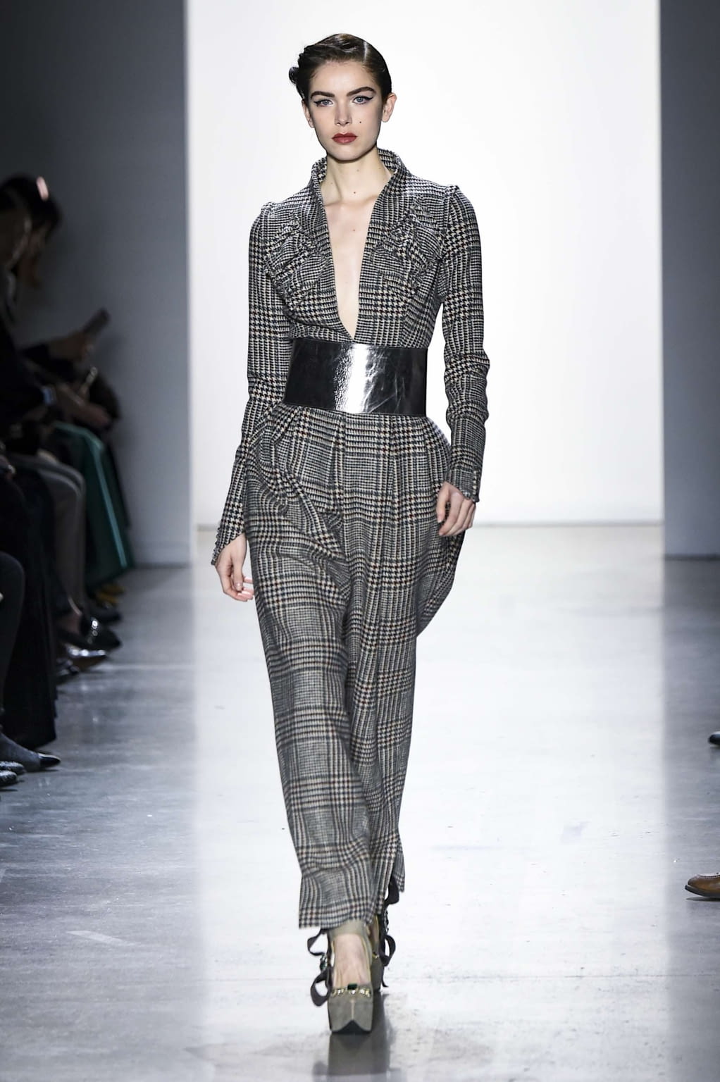 Fashion Week New York Fall/Winter 2019 look 16 from the Son Jung Wan collection 女装