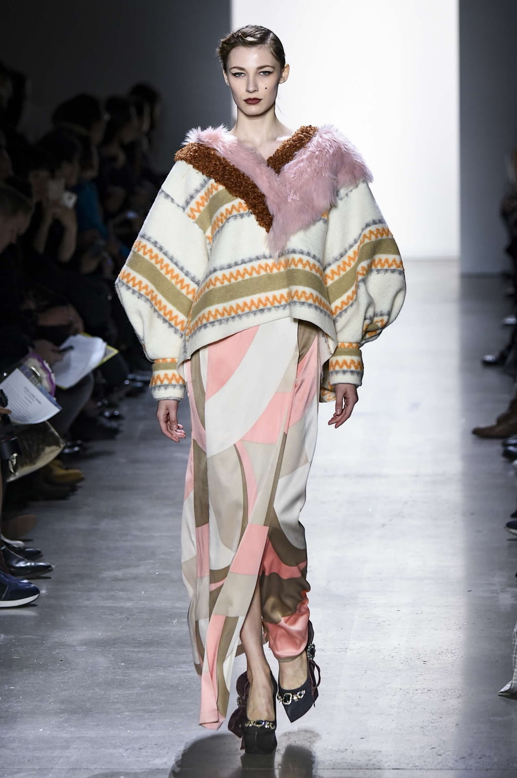 Fashion Week New York Fall/Winter 2019 look 33 from the Son Jung Wan collection 女装