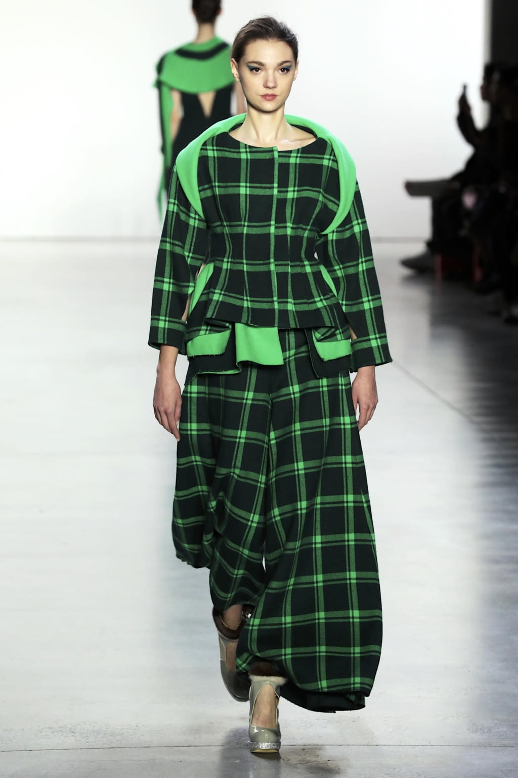 Fashion Week New York Fall/Winter 2020 look 7 de la collection Son Jung Wan womenswear