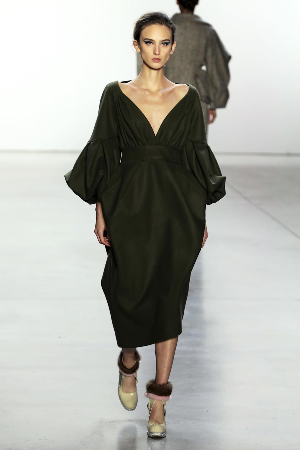 Fashion Week New York Fall/Winter 2020 look 9 de la collection Son Jung Wan womenswear