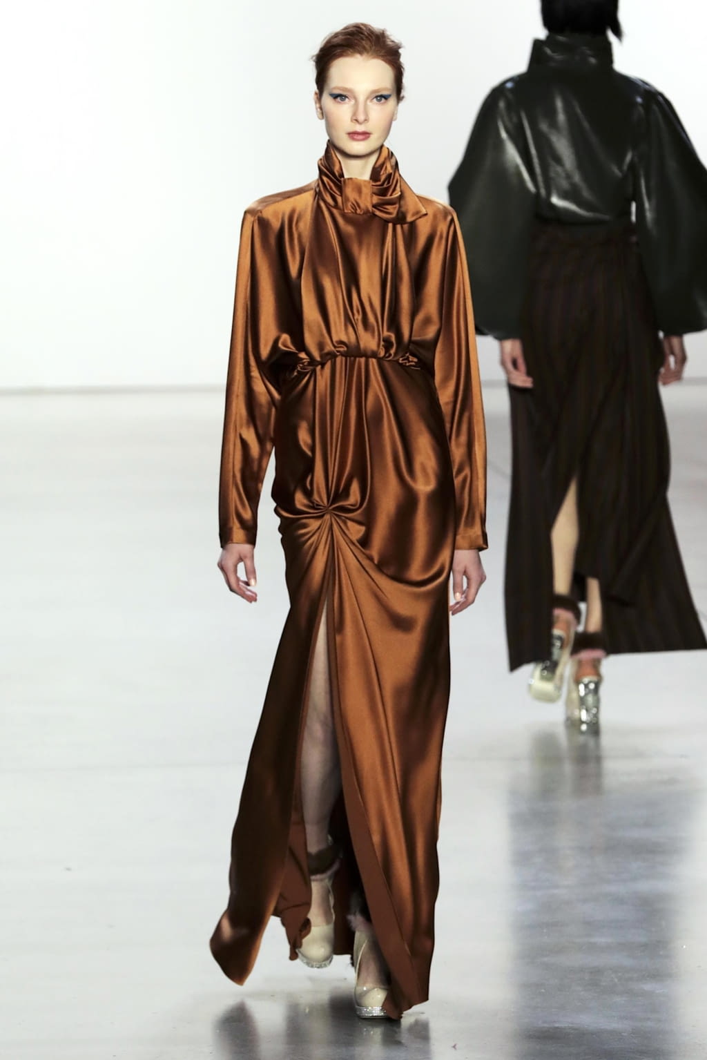 Fashion Week New York Fall/Winter 2020 look 14 from the Son Jung Wan collection womenswear