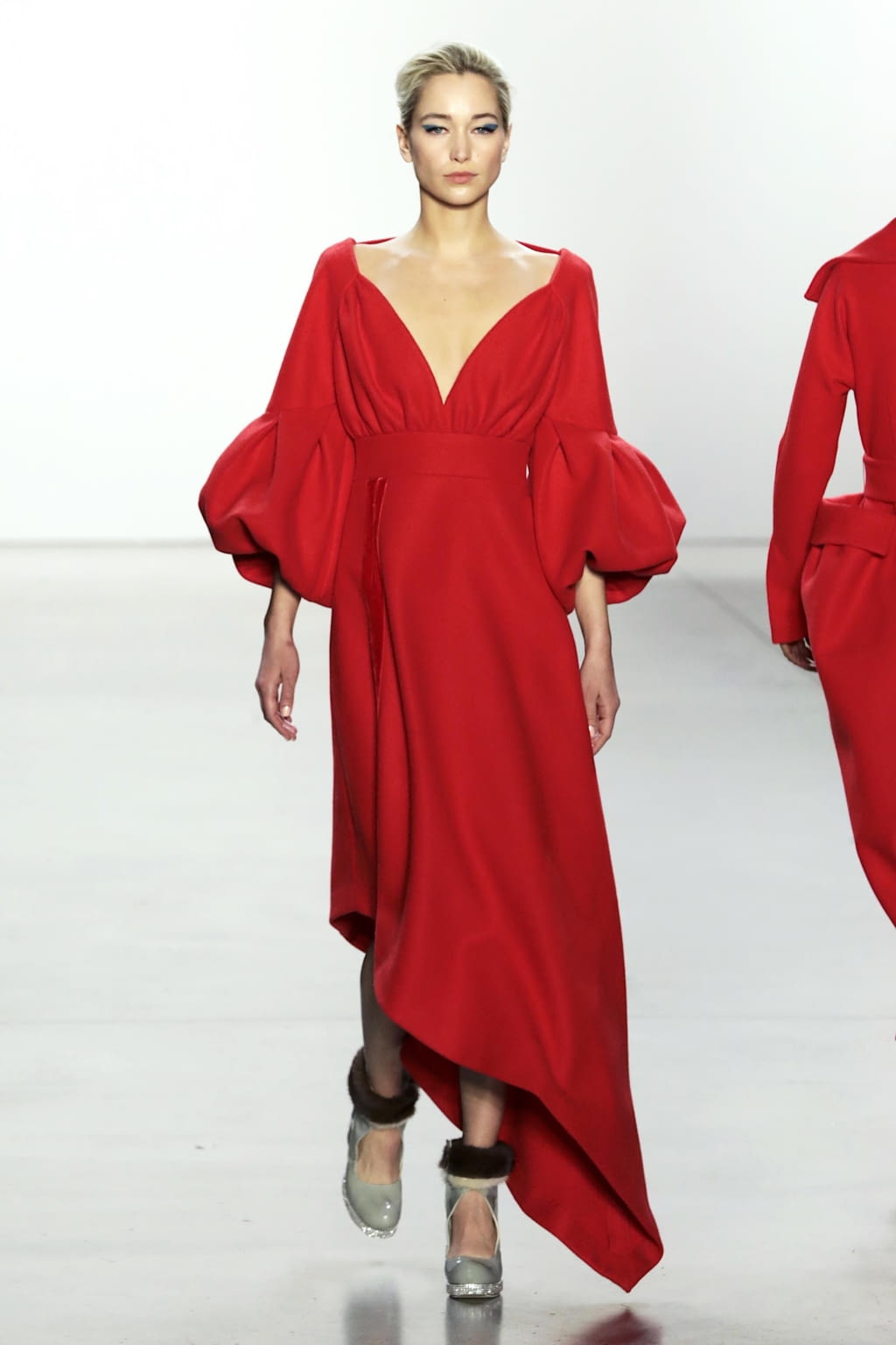Fashion Week New York Fall/Winter 2020 look 29 from the Son Jung Wan collection womenswear
