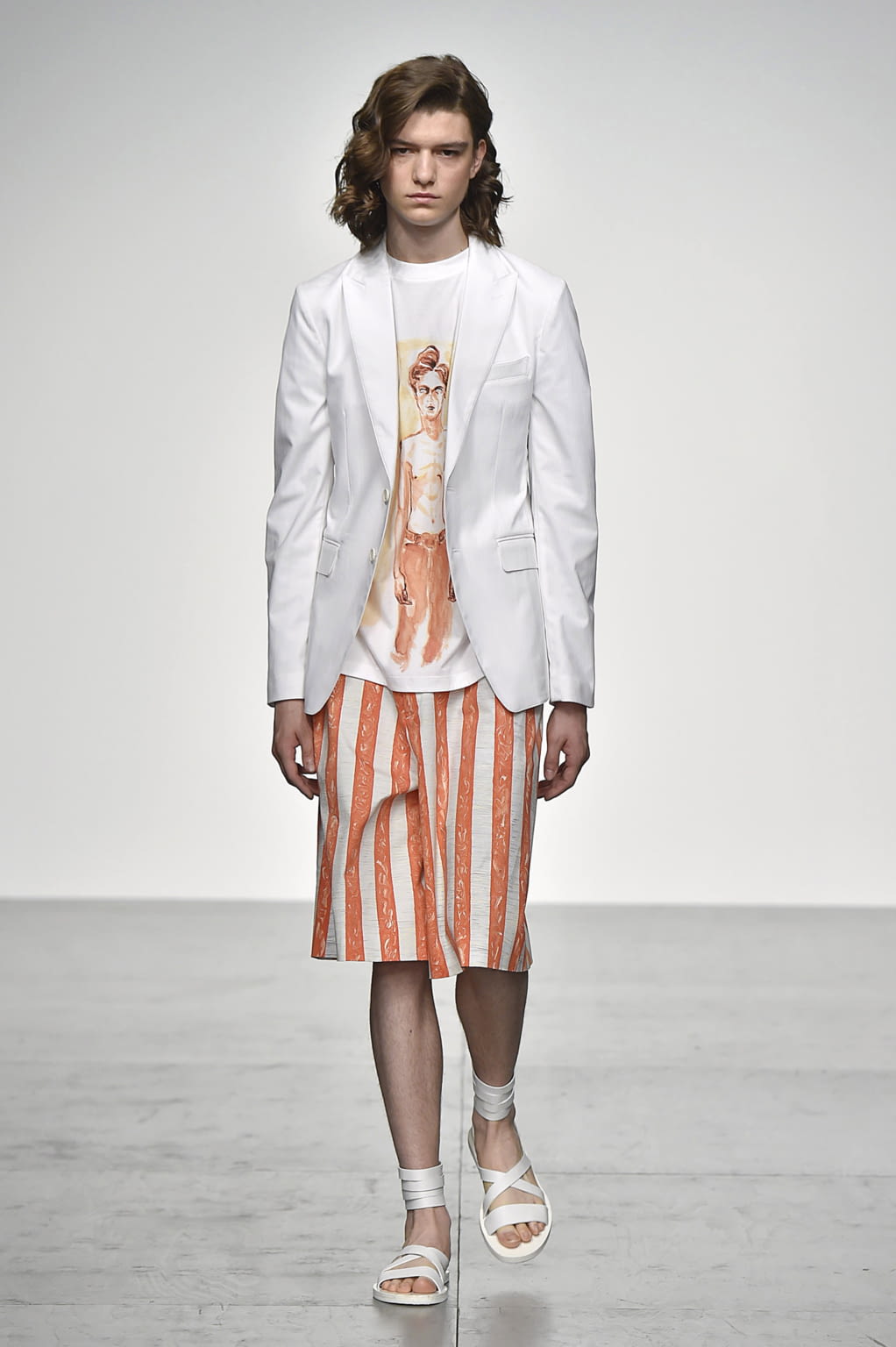 Fashion Week London Spring/Summer 2018 look 6 from the Songzio collection menswear