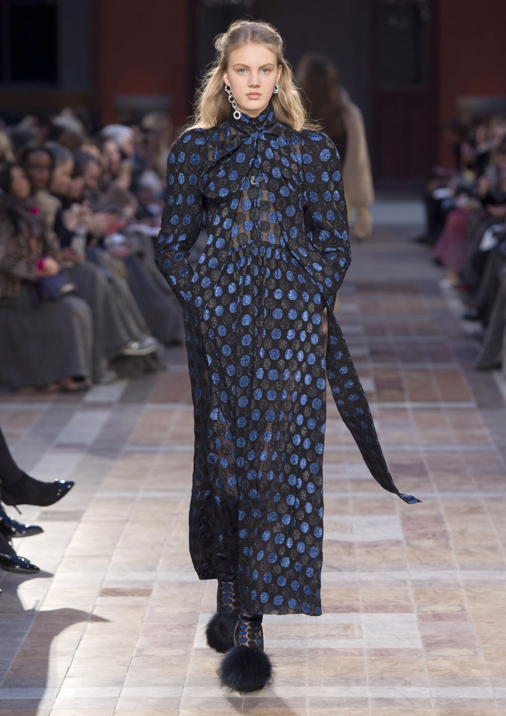 Fashion Week Paris Fall/Winter 2016 look 40 from the Sonia Rykiel collection womenswear