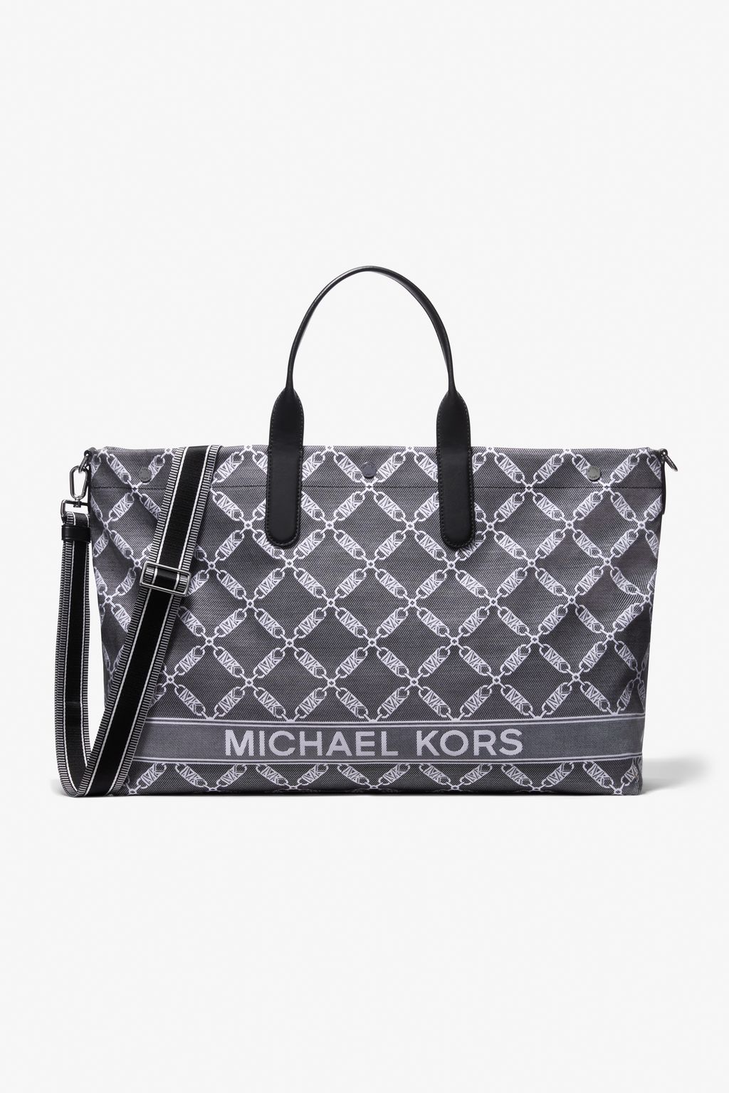 Fashion Week New York Spring/Summer 2024 look 12 de la collection Michael Kors Men menswear accessories