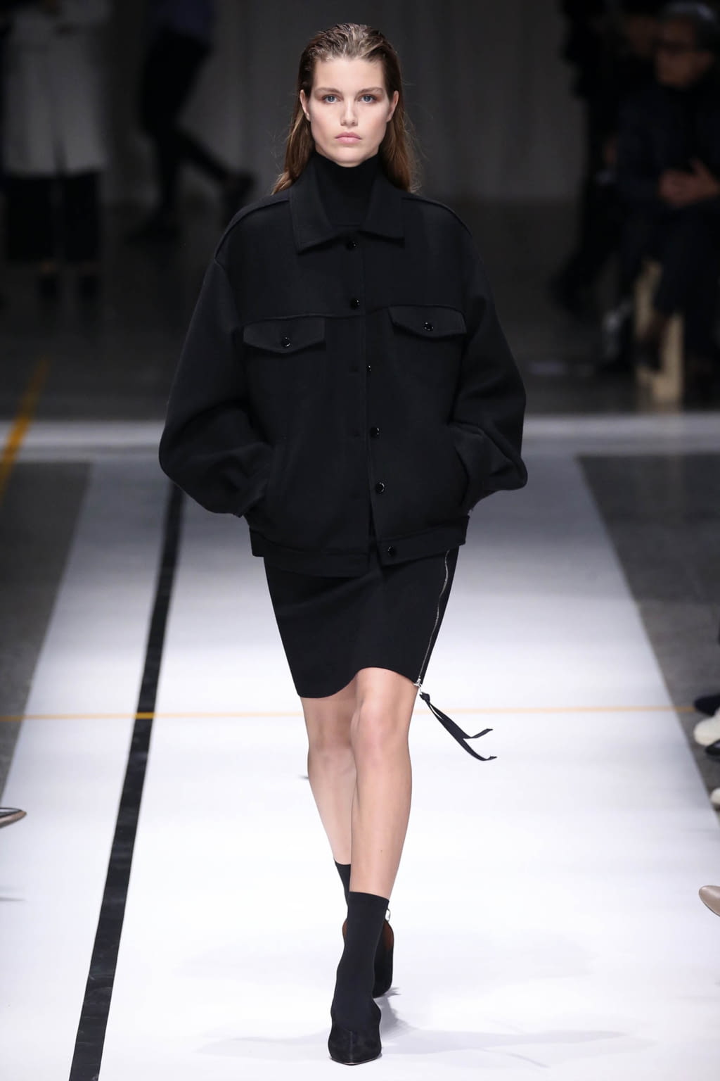 Fashion Week Milan Fall/Winter 2017 look 1 from the Sportmax collection womenswear