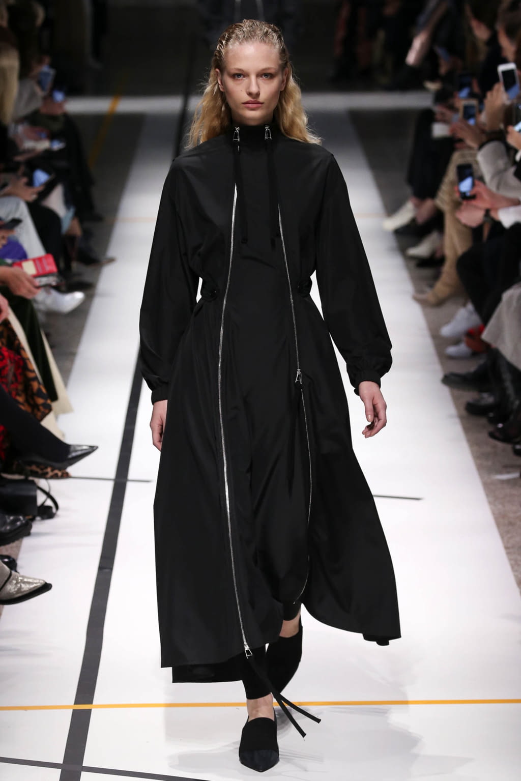 Fashion Week Milan Fall/Winter 2017 look 18 from the Sportmax collection womenswear