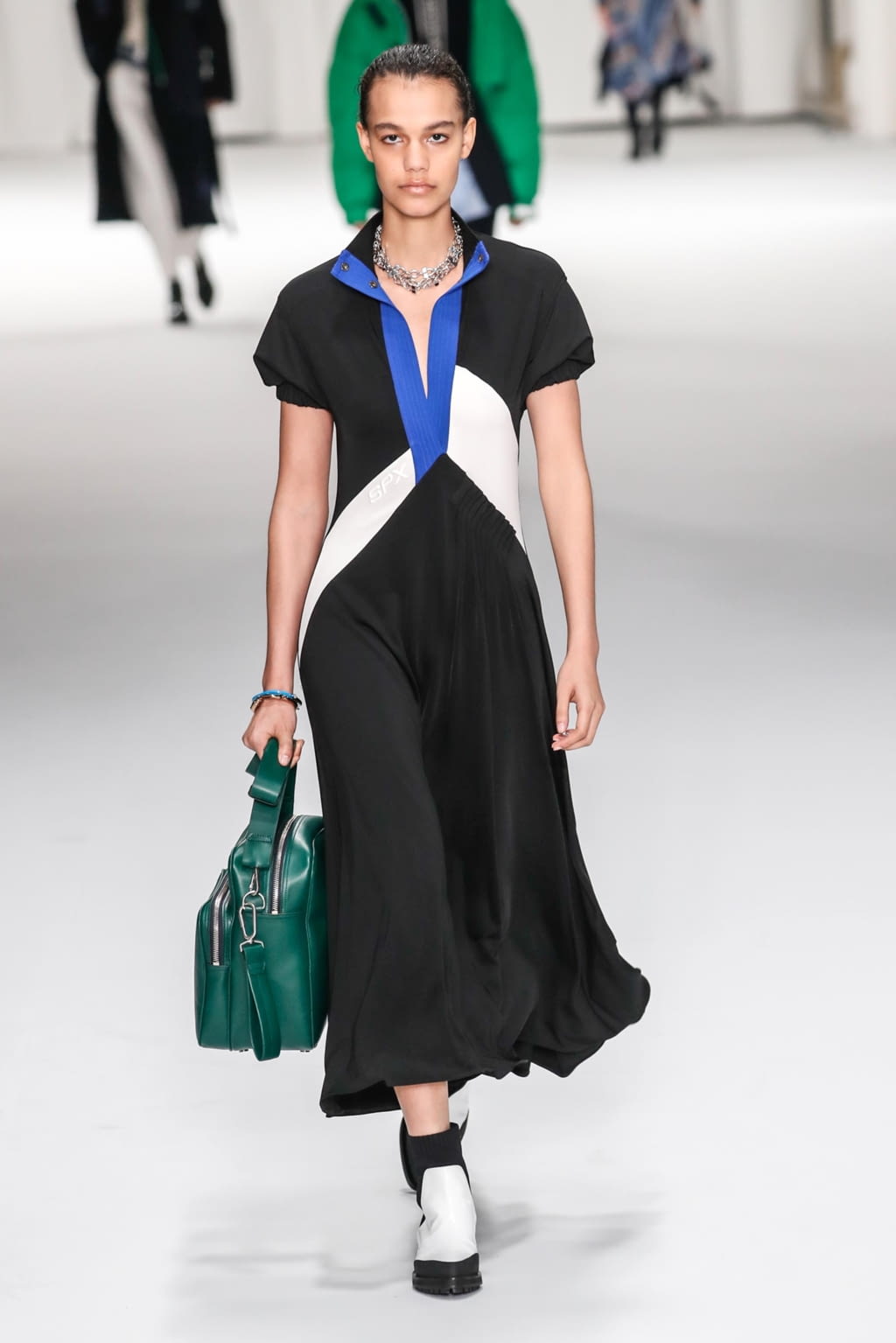 Fashion Week Milan Fall/Winter 2018 look 13 from the Sportmax collection womenswear
