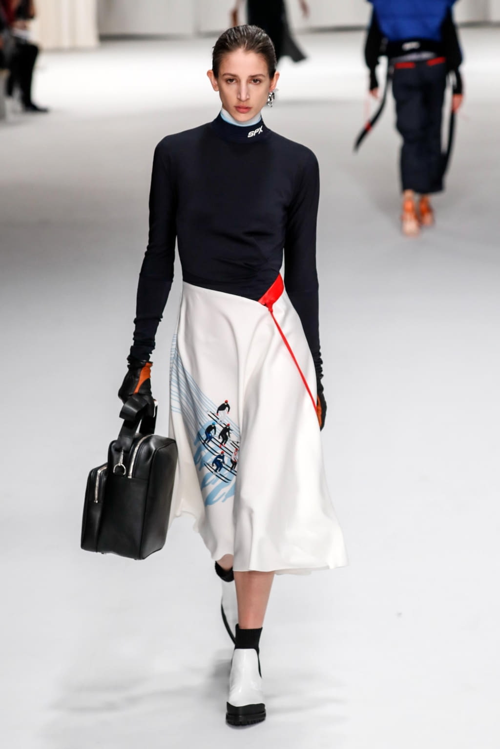 Fashion Week Milan Fall/Winter 2018 look 37 from the Sportmax collection womenswear