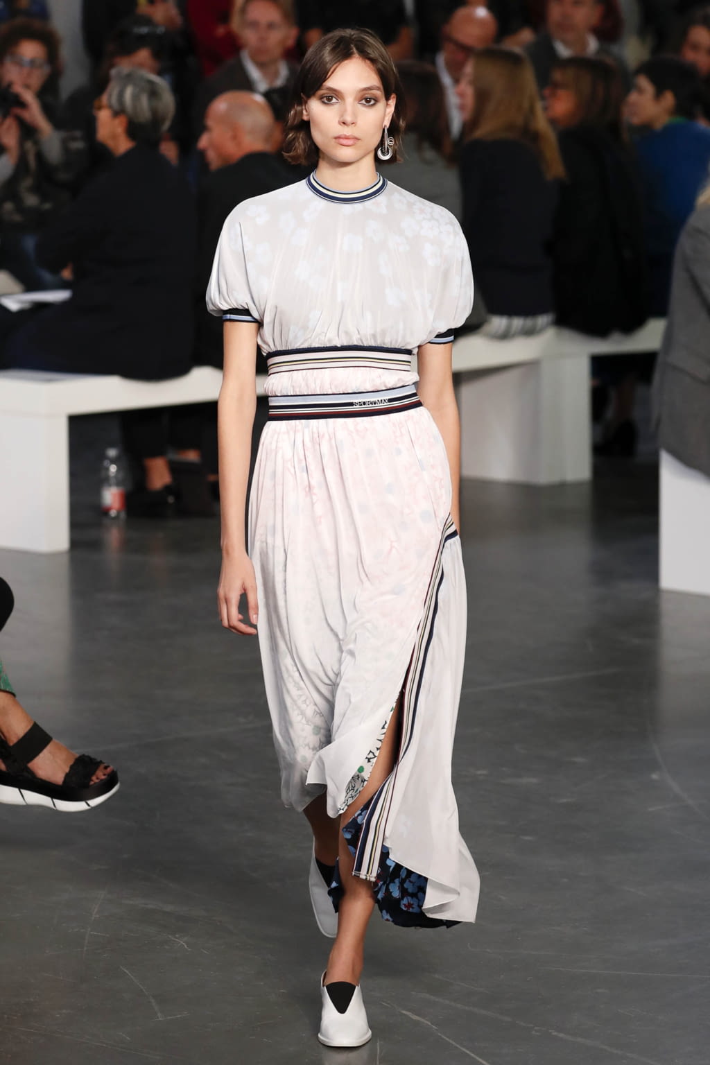 Fashion Week Milan Spring/Summer 2018 look 24 from the Sportmax collection womenswear