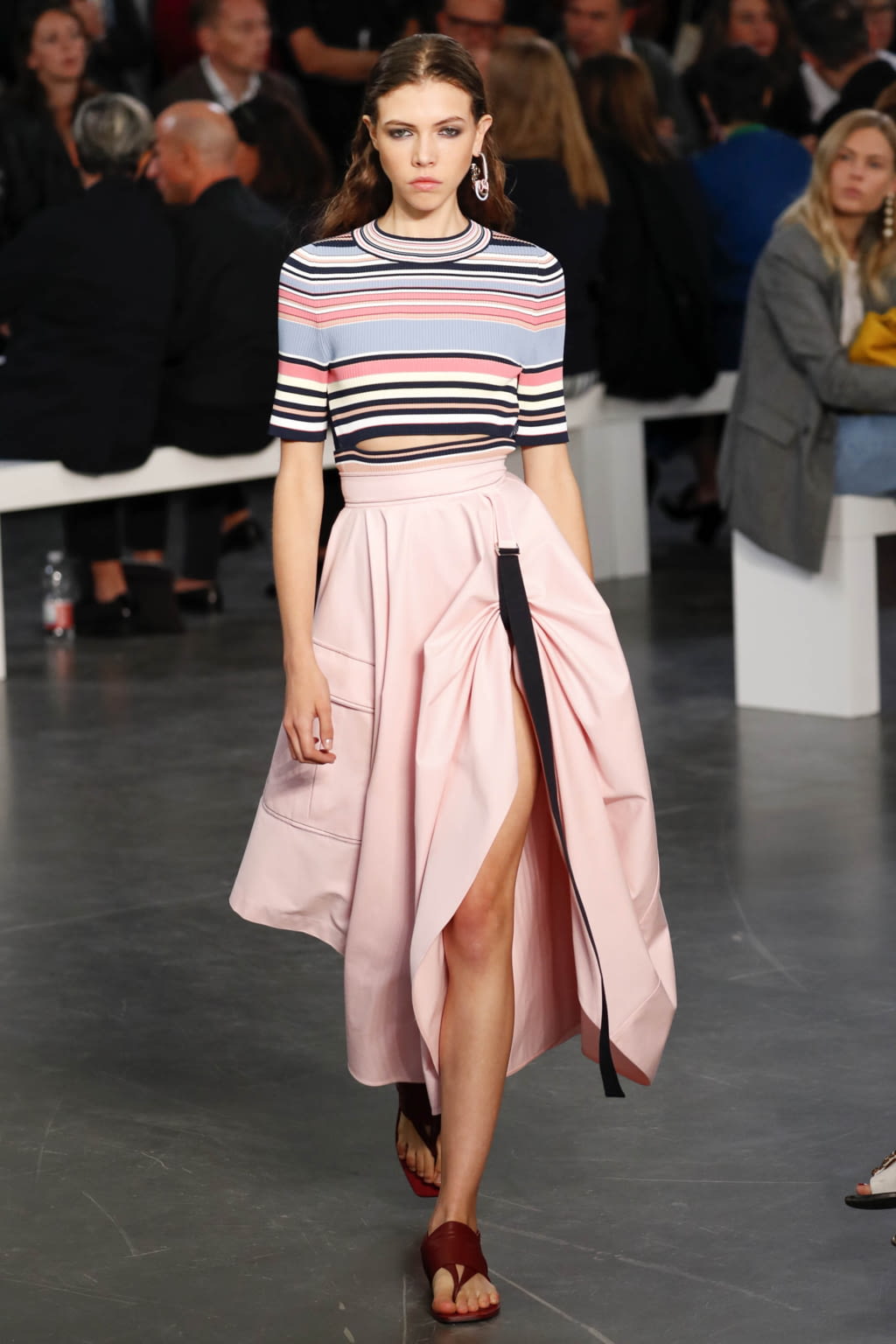 Fashion Week Milan Spring/Summer 2018 look 36 from the Sportmax collection 女装
