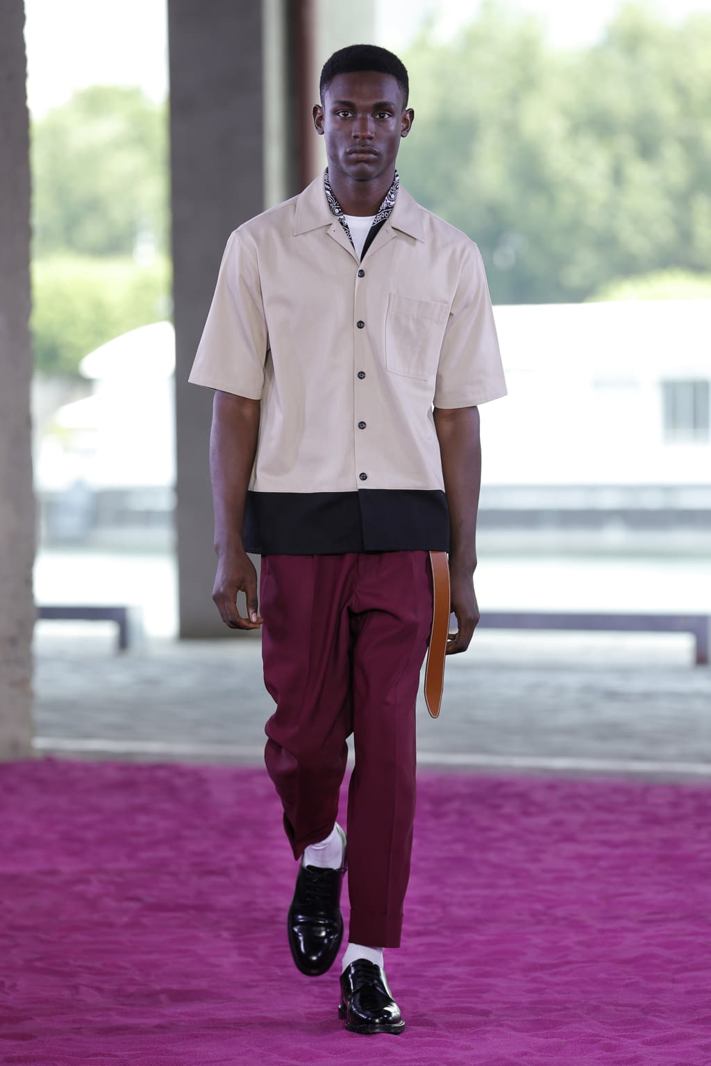 Fashion Week Paris Spring/Summer 2018 look 18 from the Ami collection menswear