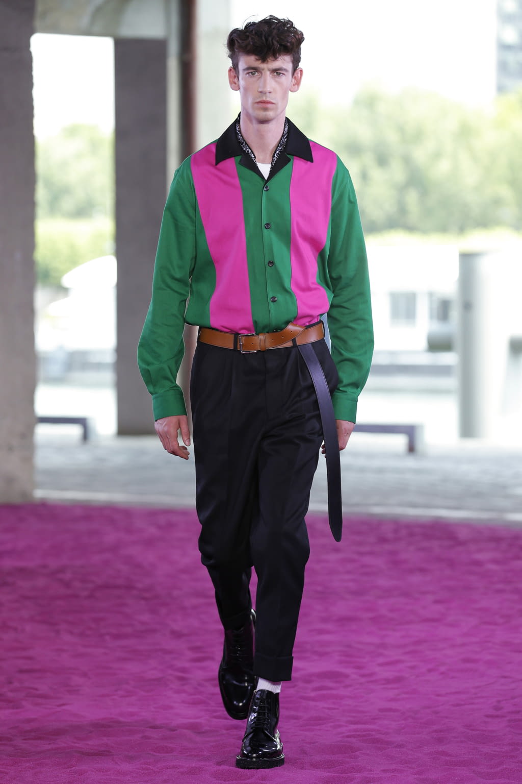 Fashion Week Paris Spring/Summer 2018 look 31 from the Ami collection menswear