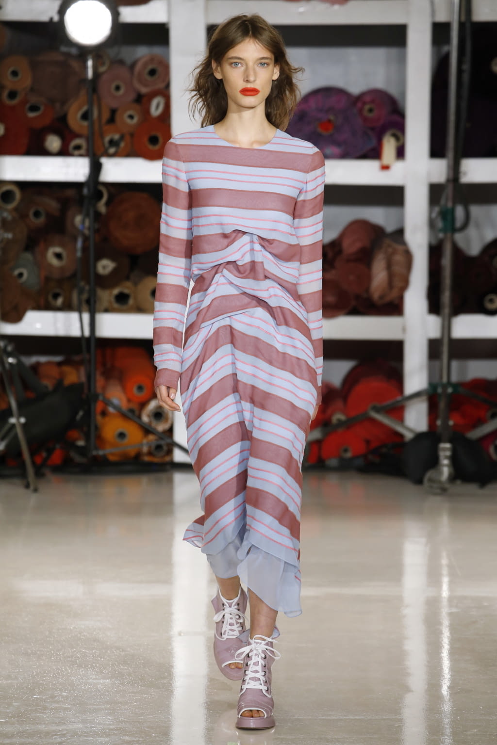 Fashion Week New York Spring/Summer 2018 look 6 from the Sies Marjan collection 女装