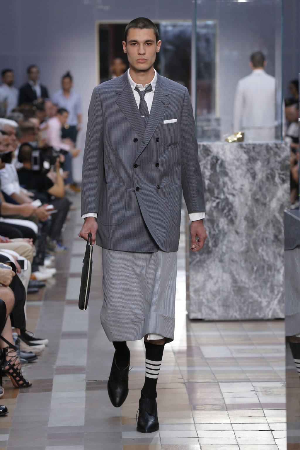 Fashion Week Paris Spring/Summer 2018 look 31 from the Thom Browne collection menswear