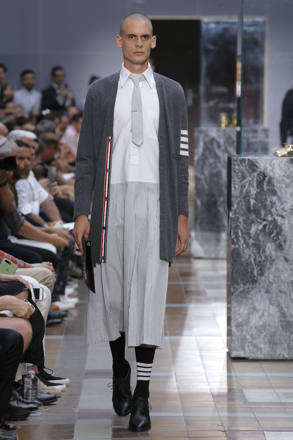 Fashion Week Paris Spring/Summer 2018 look 38 from the Thom Browne collection menswear