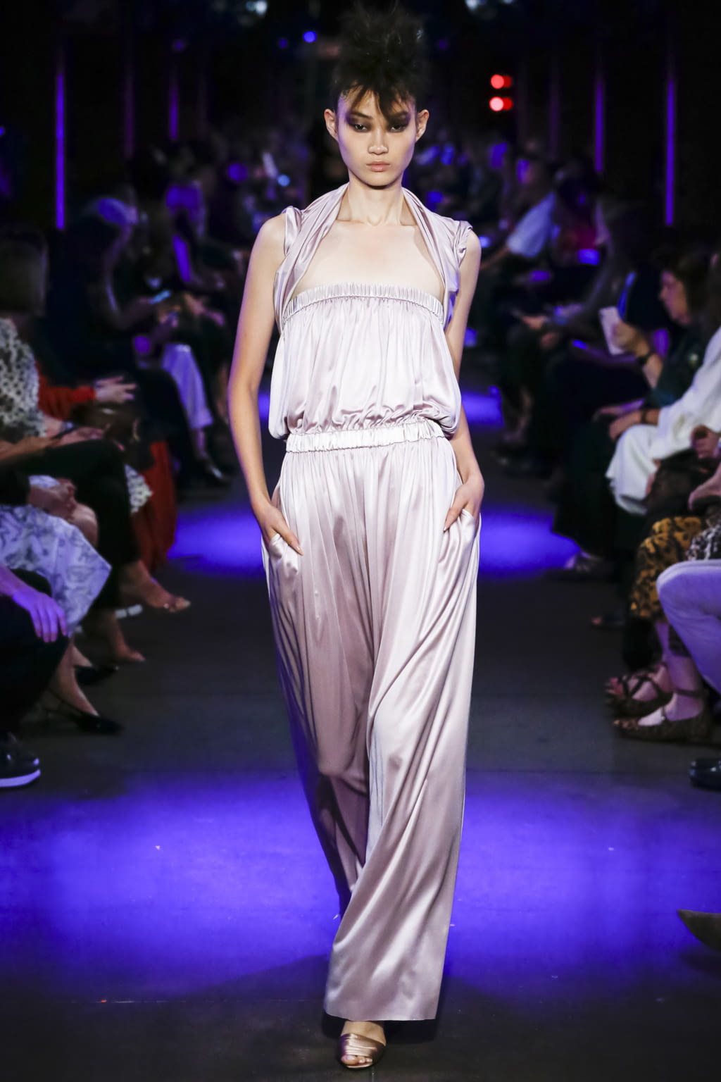 Fashion Week New York Spring/Summer 2020 look 28 de la collection Tom Ford womenswear