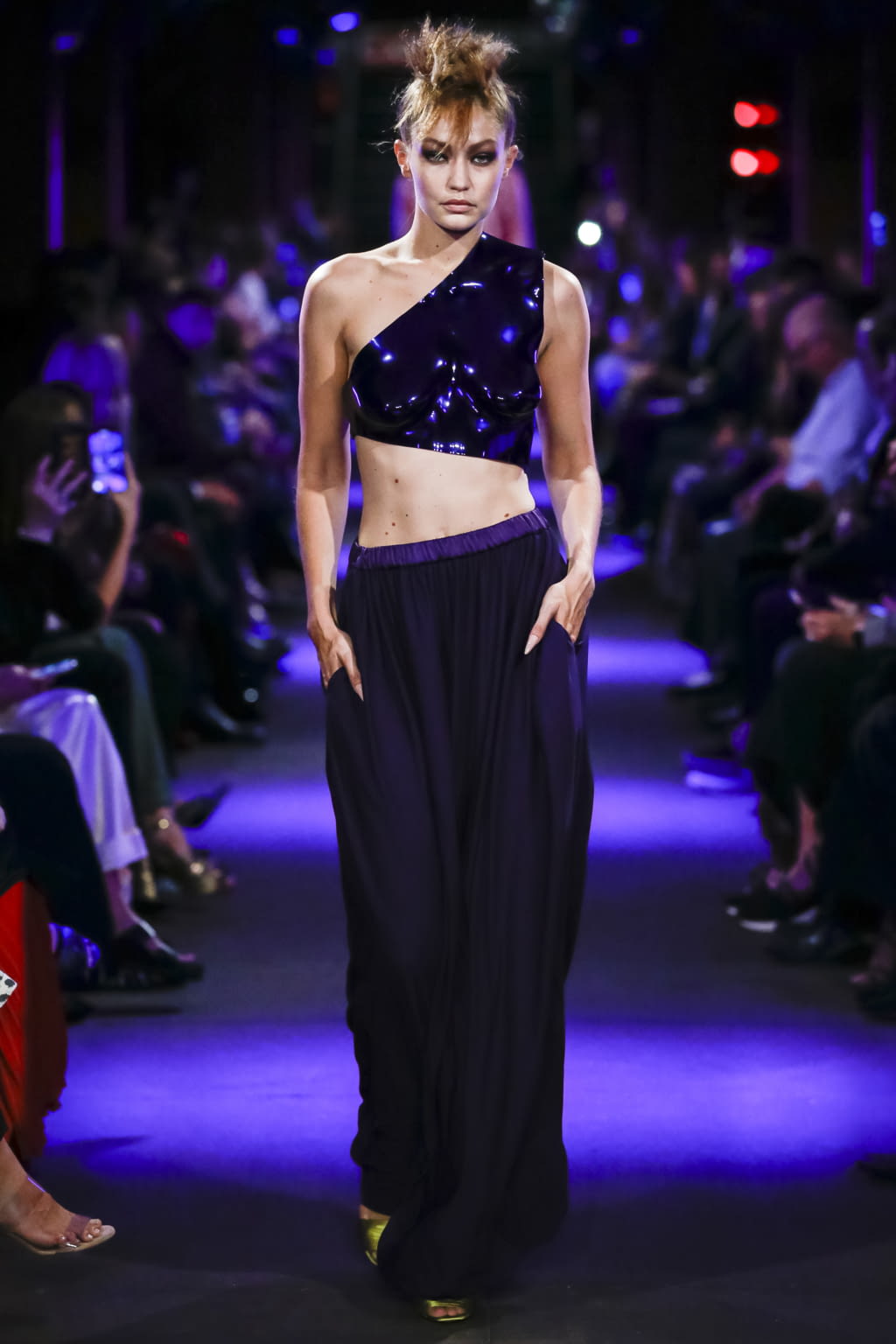 Fashion Week New York Spring/Summer 2020 look 37 from the Tom Ford collection 女装