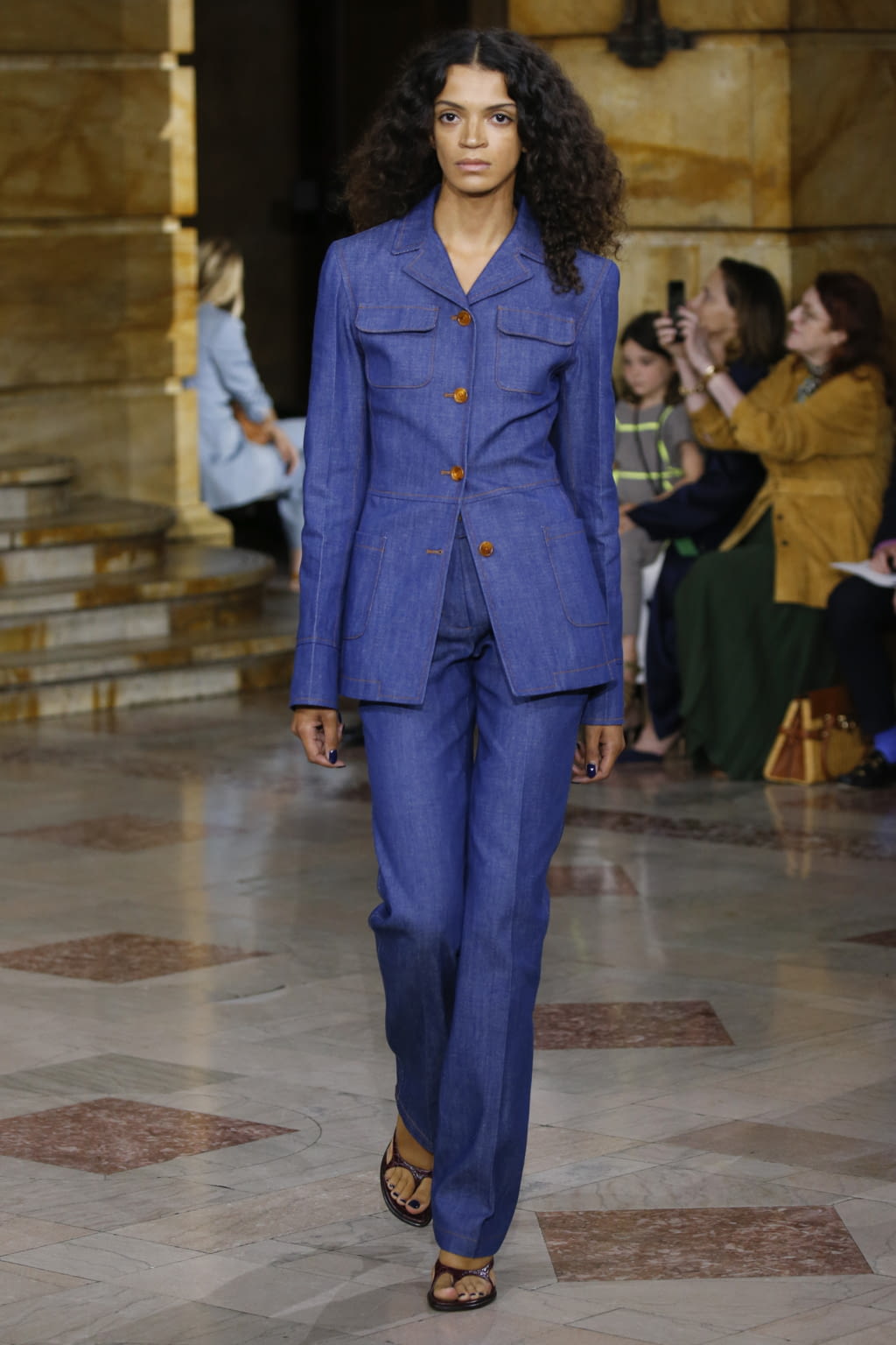 Fashion Week New York Spring/Summer 2020 look 6 from the Sies Marjan collection 女装