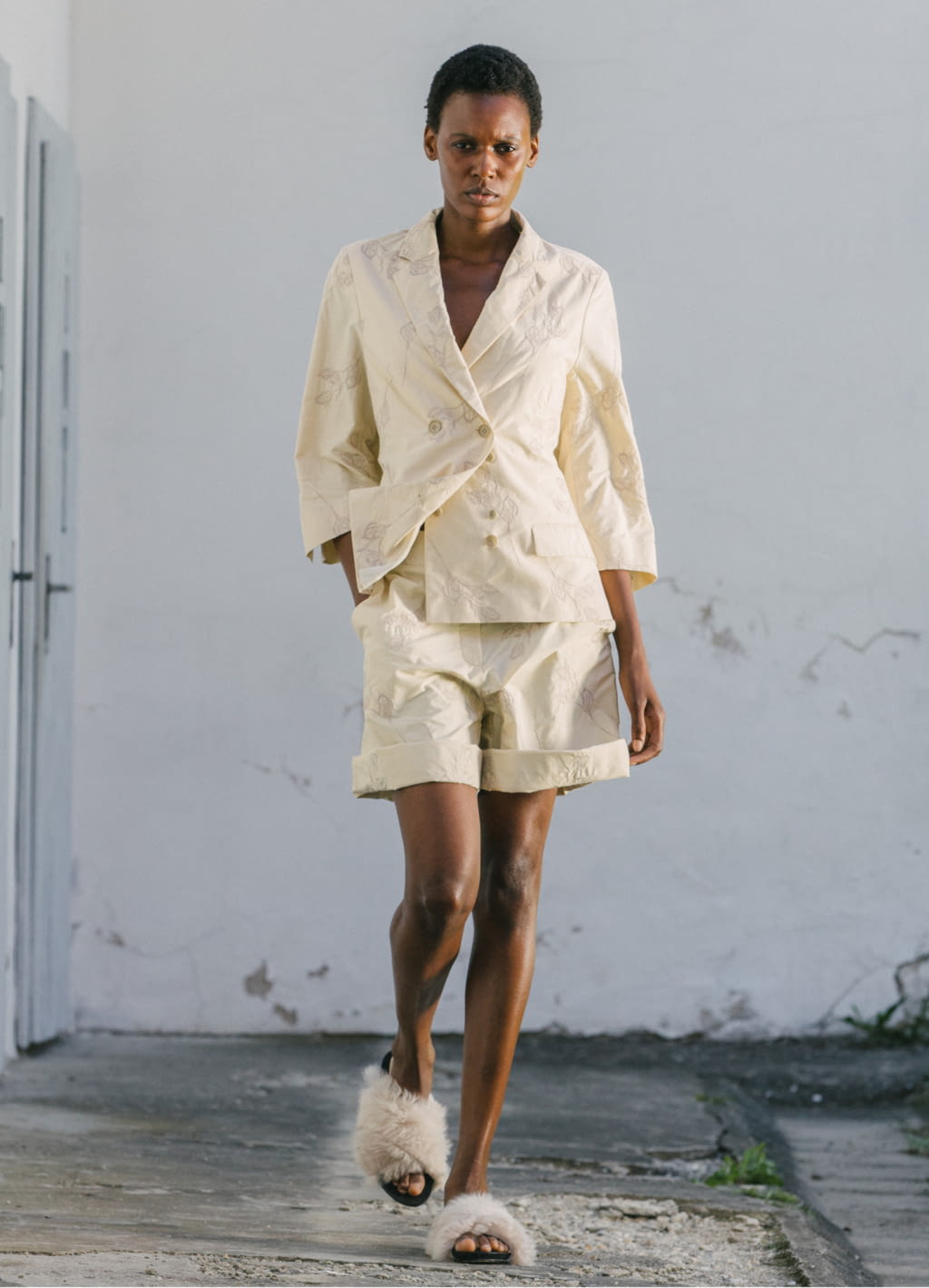 Fashion Week Paris Spring/Summer 2021 look 19 from the Nehera collection womenswear