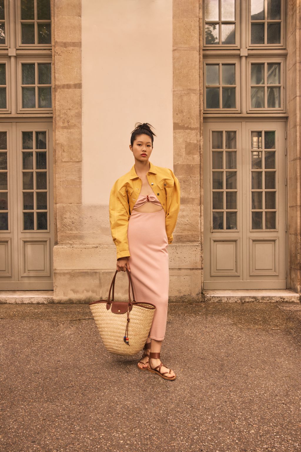 Fashion Week Paris Spring/Summer 2024 look 4 de la collection Longchamp womenswear