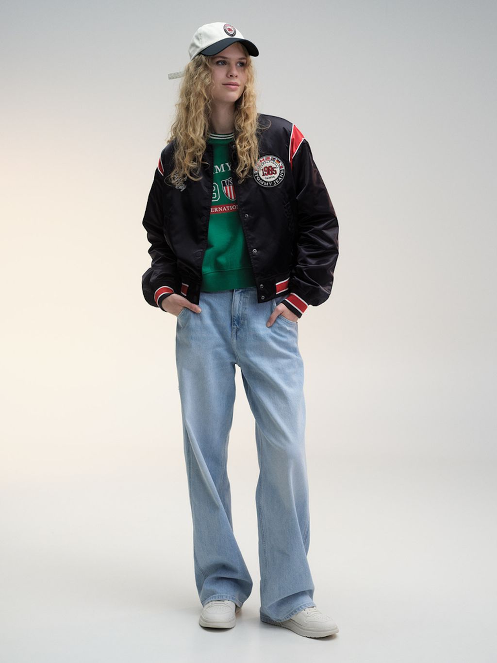 Fashion Week New York Spring/Summer 2024 look 64 from the Tommy Jeans collection 女装