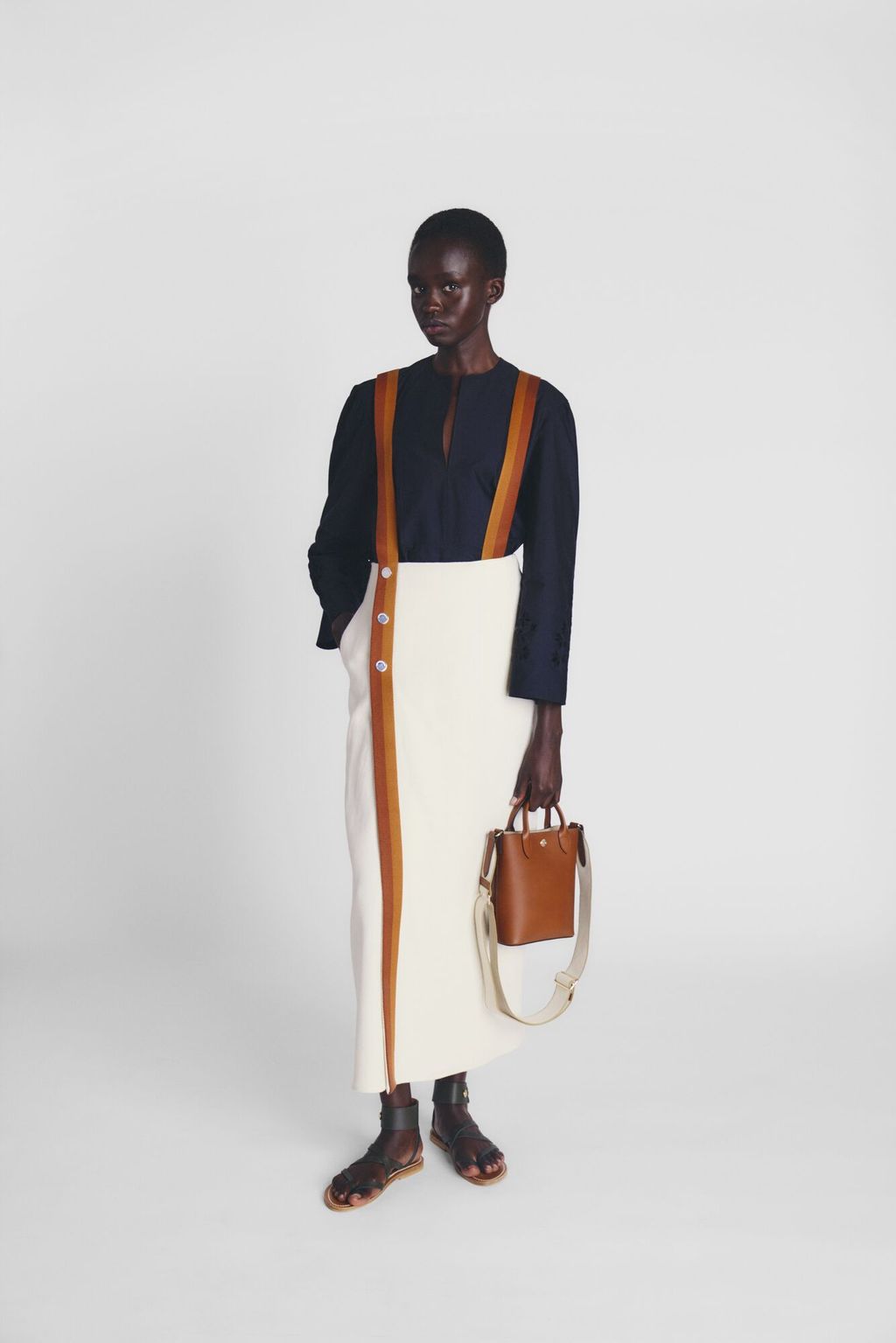 Fashion Week Paris Spring-Summer 2025 look 15 from the Longchamp collection womenswear