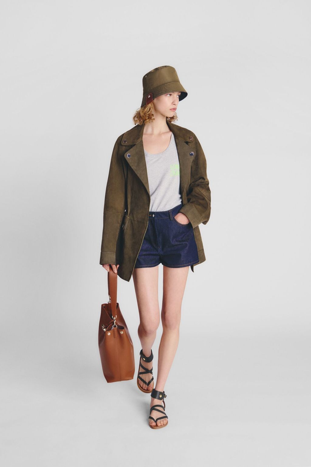 Fashion Week Paris Spring/Summer 2025 look 39 from the Longchamp collection womenswear