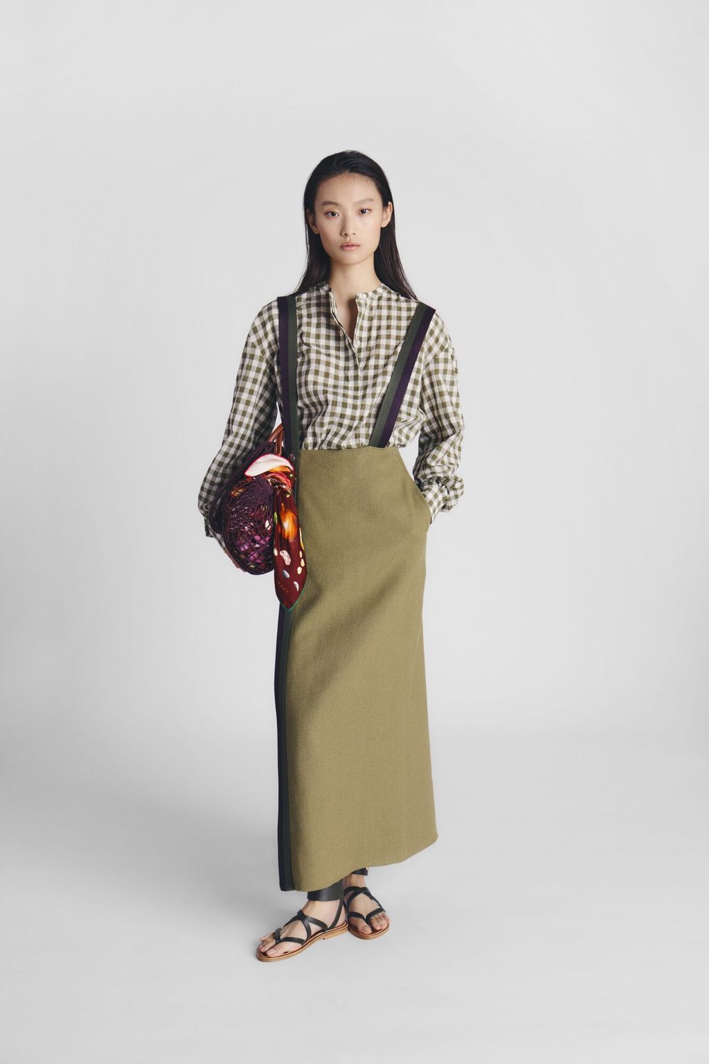 Fashion Week Paris Spring/Summer 2025 look 47 de la collection Longchamp womenswear