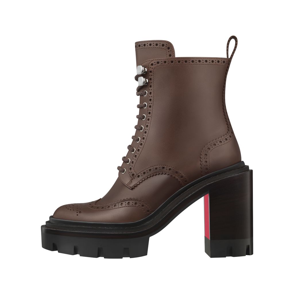 Fashion Week Paris Resort 2025 look 21 from the Christian Louboutin collection womenswear accessories