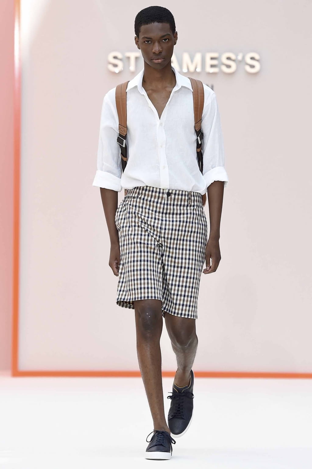 Fashion Week London Spring/Summer 2019 look 4 from the St James collection menswear