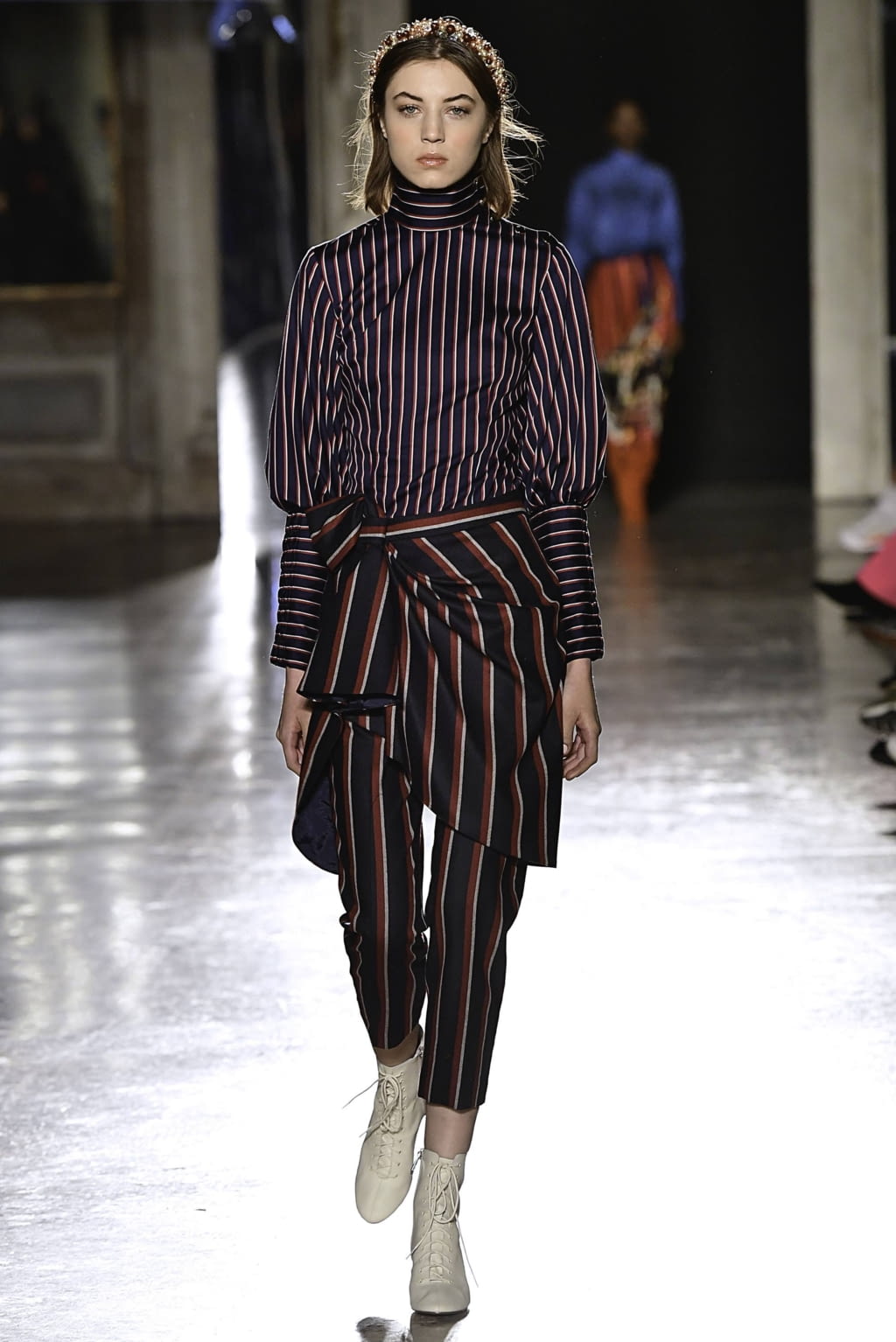 Fashion Week Milan Fall/Winter 2019 look 22 from the Stella Jean collection womenswear