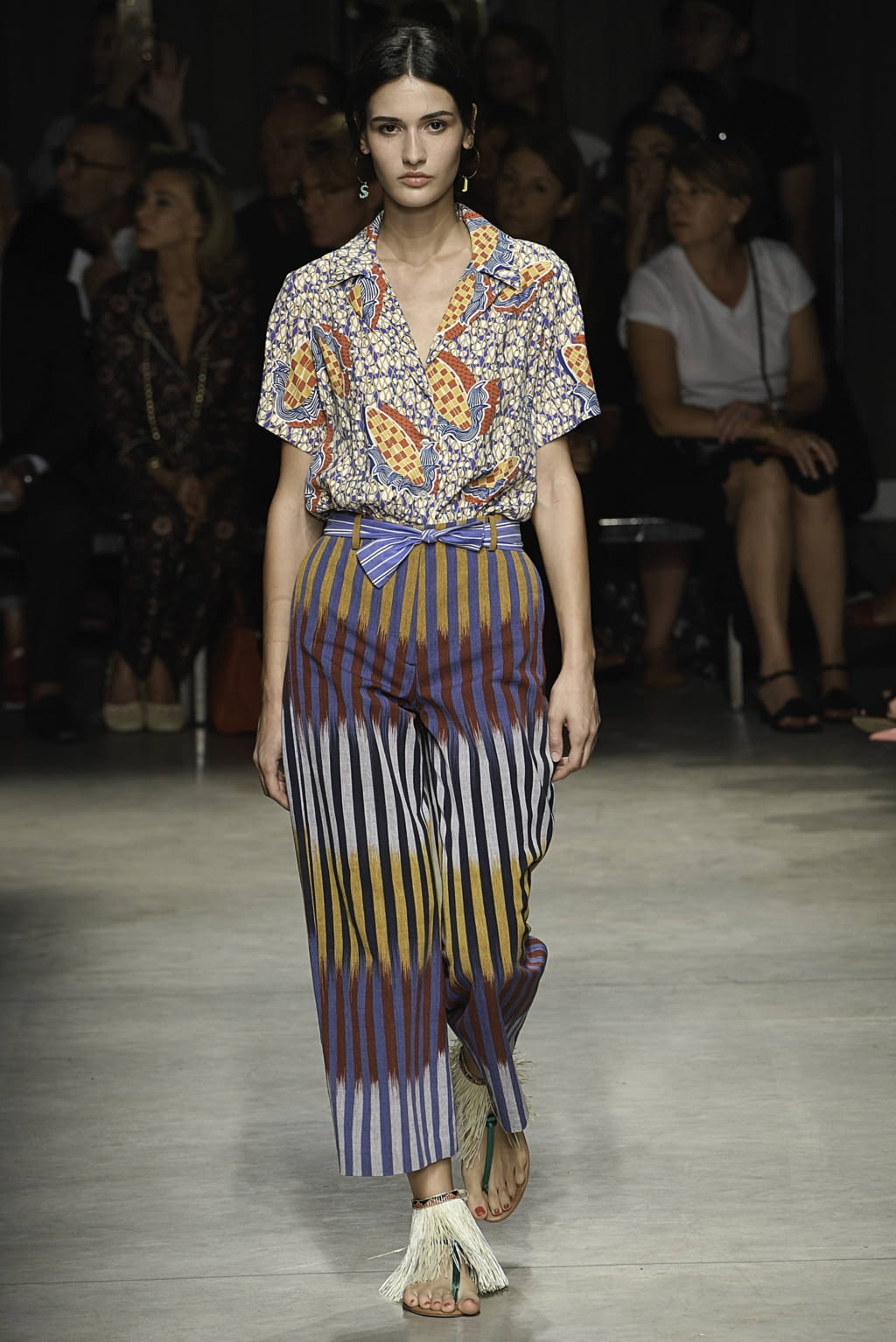 Fashion Week Milan Spring/Summer 2019 look 22 from the Stella Jean collection 女装