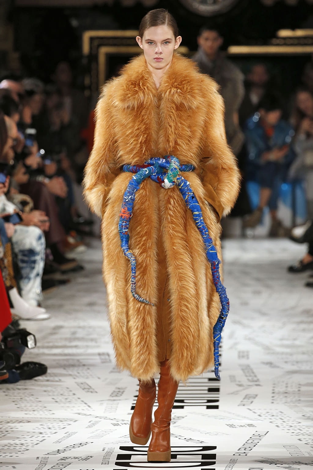 Fashion Week Paris Fall/Winter 2019 look 13 from the Stella McCartney collection womenswear