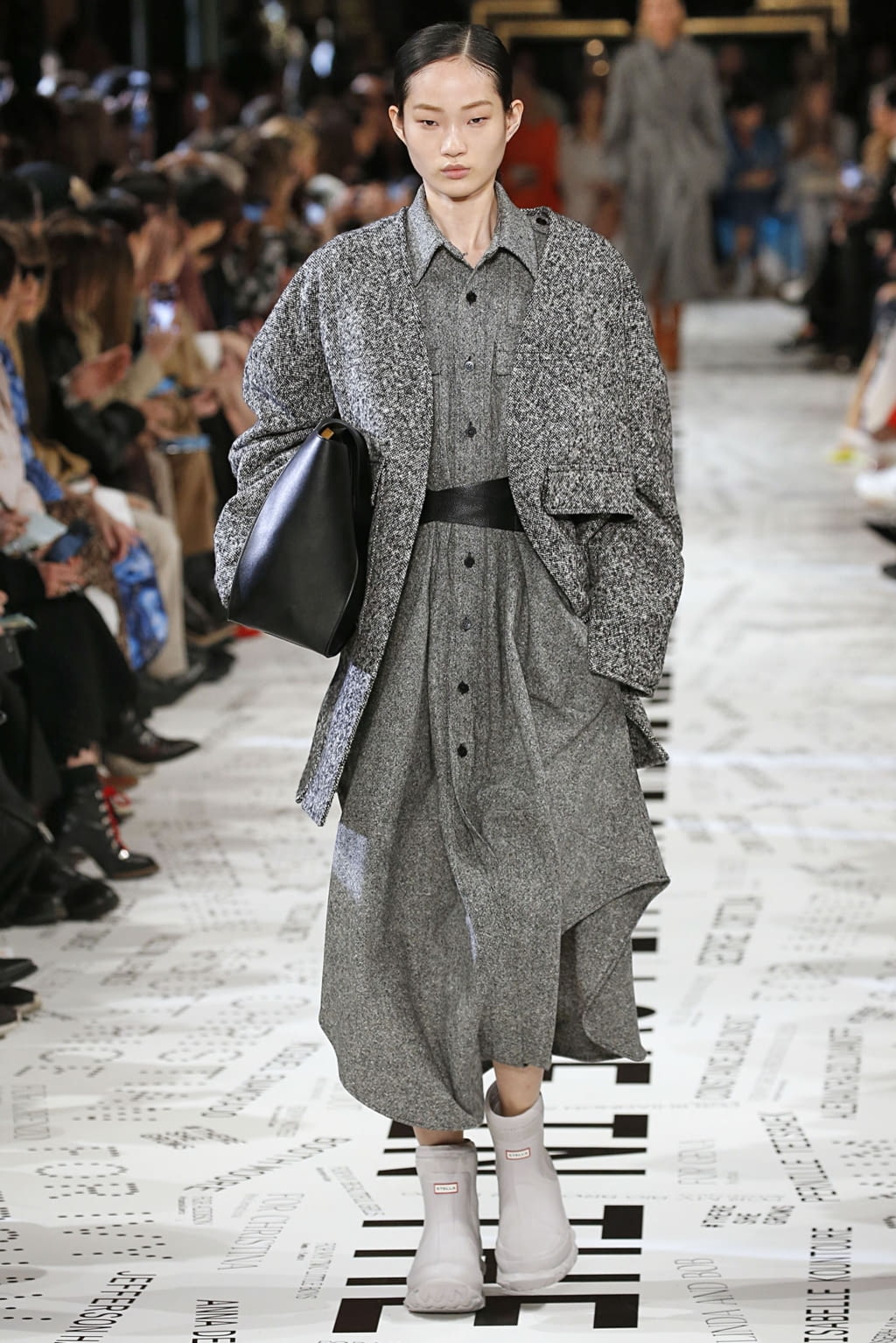 Fashion Week Paris Fall/Winter 2019 look 18 de la collection Stella McCartney womenswear