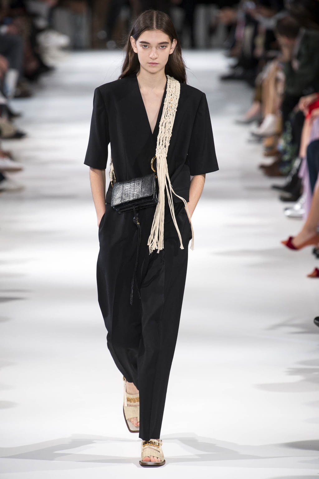 Fashion Week Paris Spring/Summer 2018 look 3 from the Stella McCartney collection womenswear