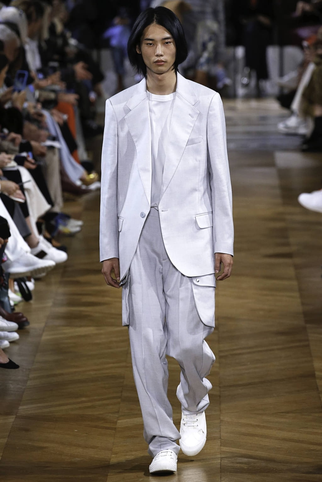 Fashion Week Paris Spring/Summer 2019 look 36 from the Stella McCartney collection menswear