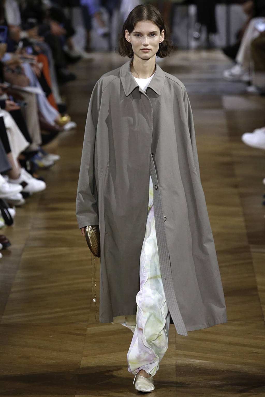 Fashion Week Paris Spring/Summer 2019 look 40 from the Stella McCartney collection 女装