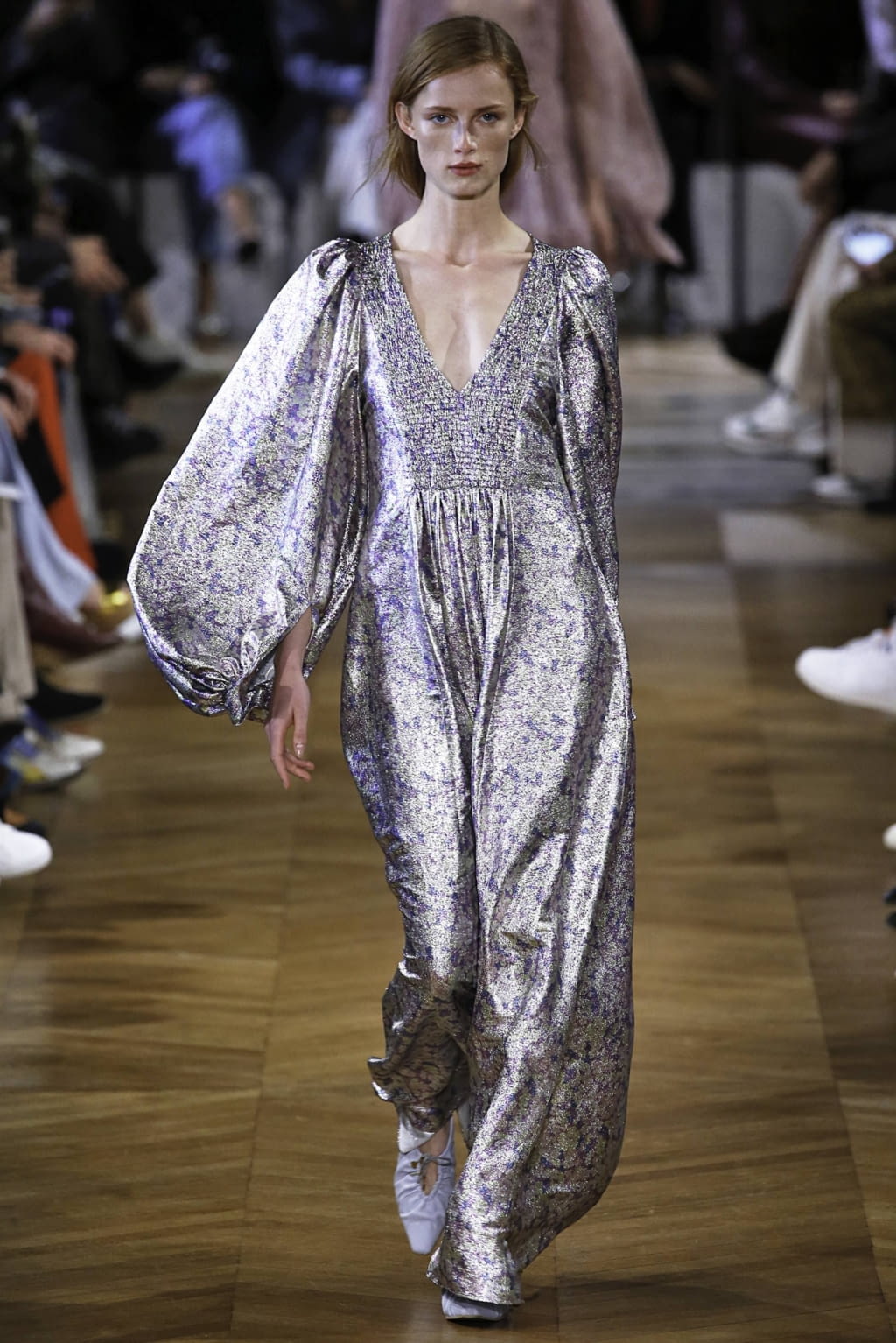 Fashion Week Paris Spring/Summer 2019 look 42 from the Stella McCartney collection 女装