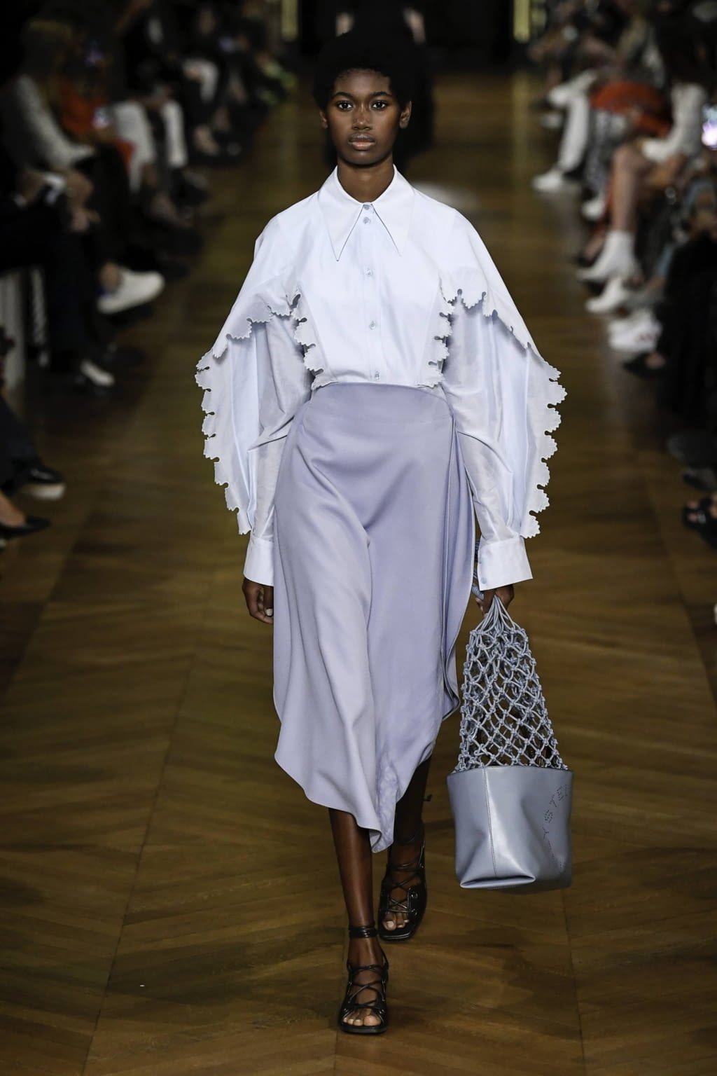 Fashion Week Paris Spring/Summer 2020 look 5 from the Stella McCartney collection 女装