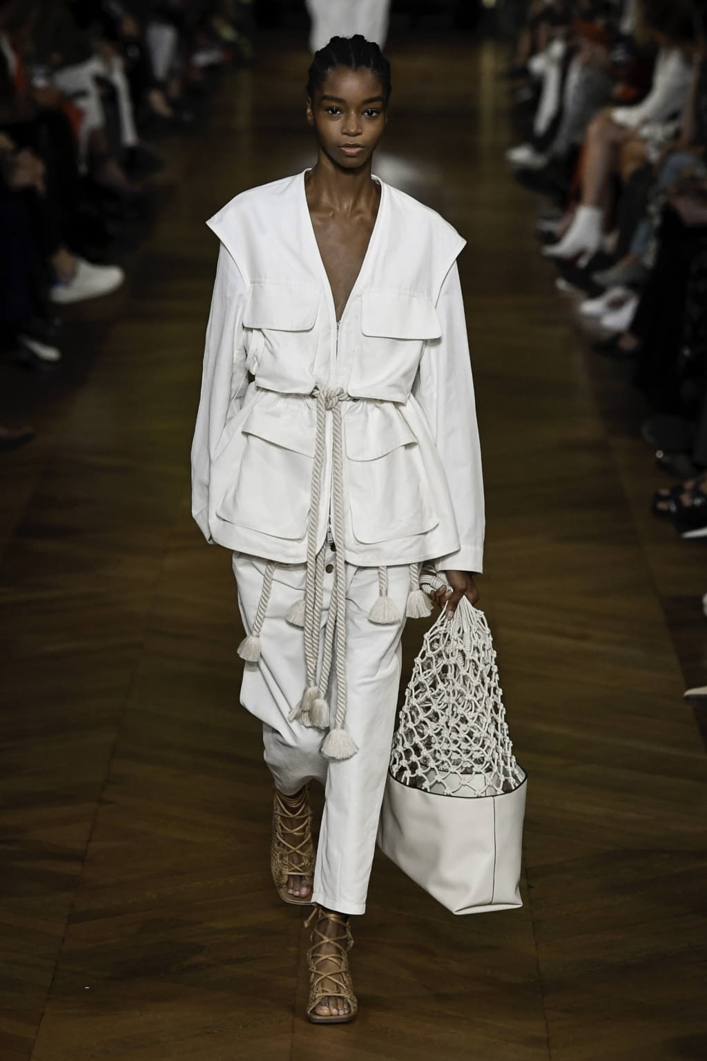 Fashion Week Paris Spring/Summer 2020 look 22 from the Stella McCartney collection 女装
