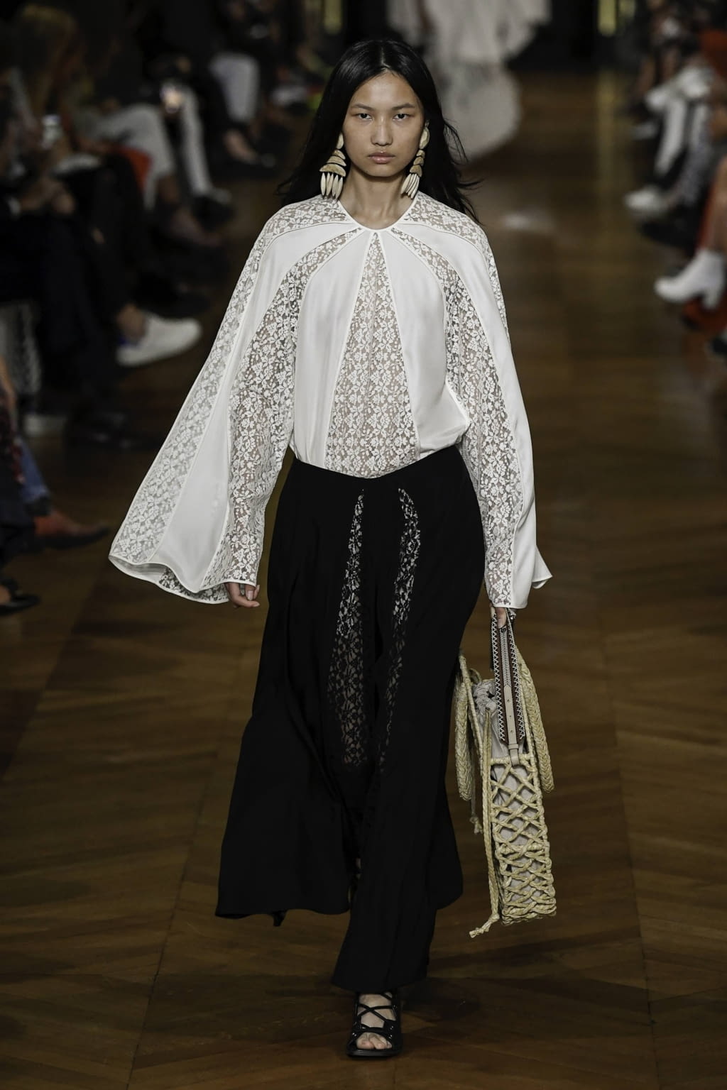 Fashion Week Paris Spring/Summer 2020 look 42 de la collection Stella McCartney womenswear