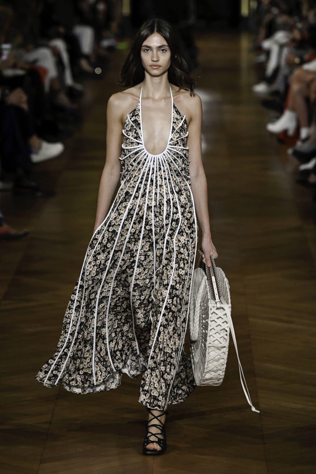 Fashion Week Paris Spring/Summer 2020 look 44 de la collection Stella McCartney womenswear