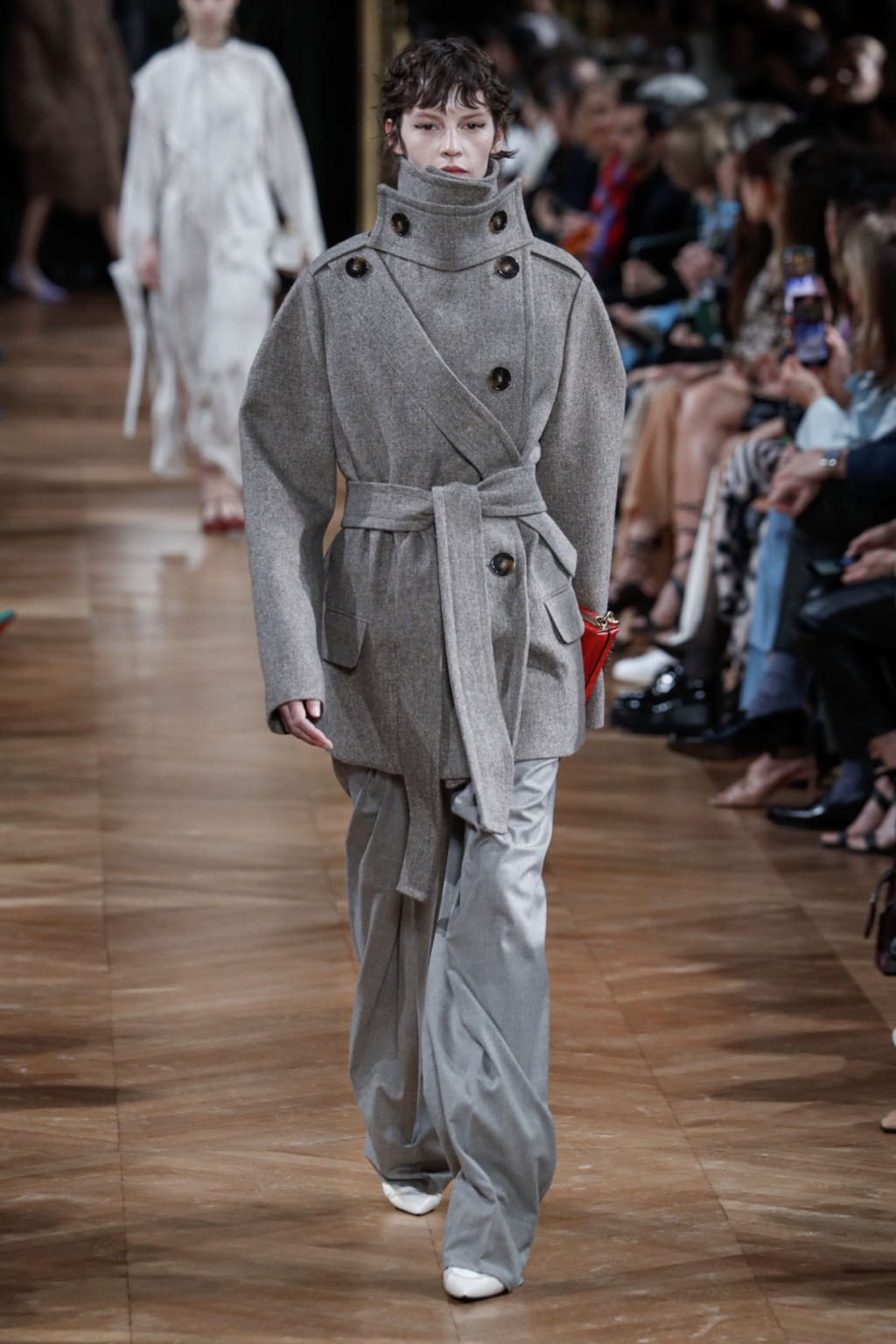 Fashion Week Paris Fall/Winter 2020 look 3 de la collection Stella McCartney womenswear
