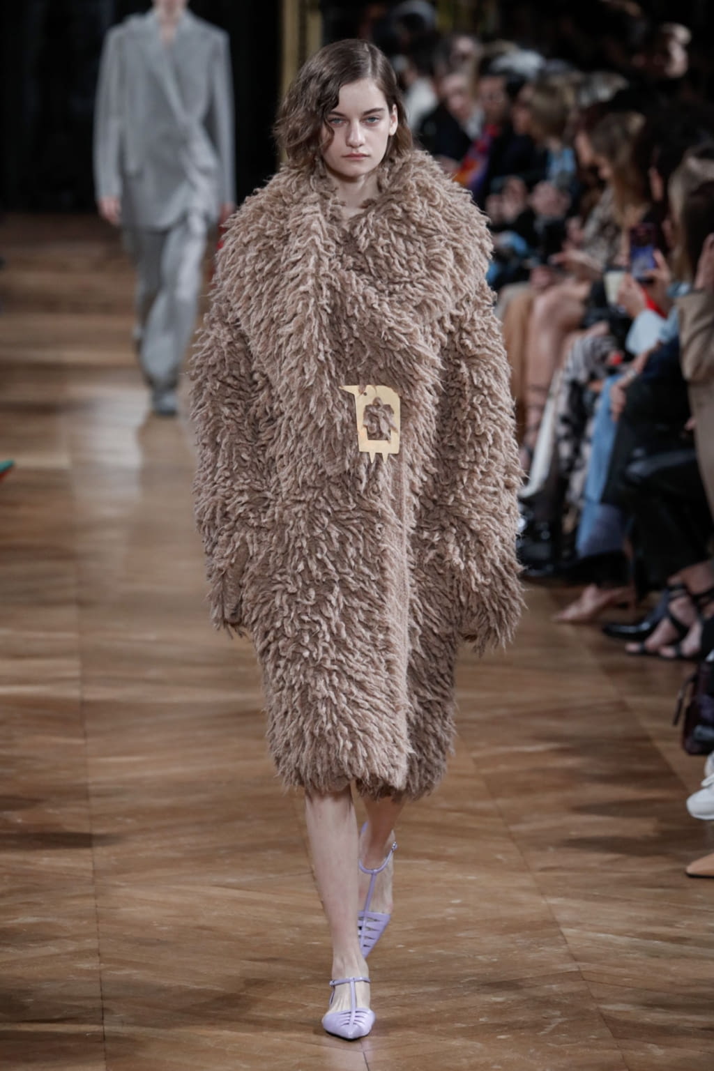 Fashion Week Paris Fall/Winter 2020 look 5 from the Stella McCartney collection 女装