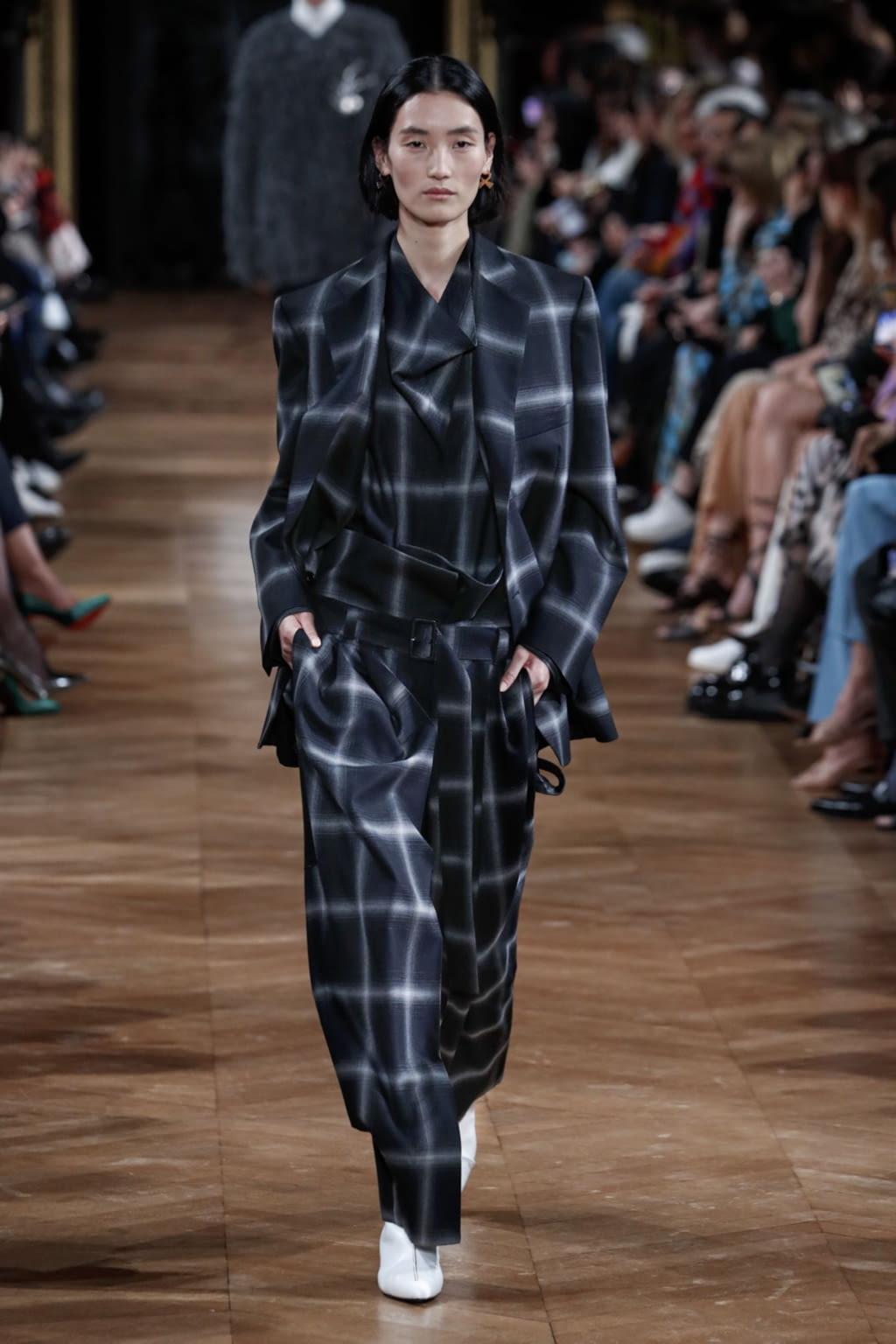 Fashion Week Paris Fall/Winter 2020 look 17 from the Stella McCartney collection womenswear