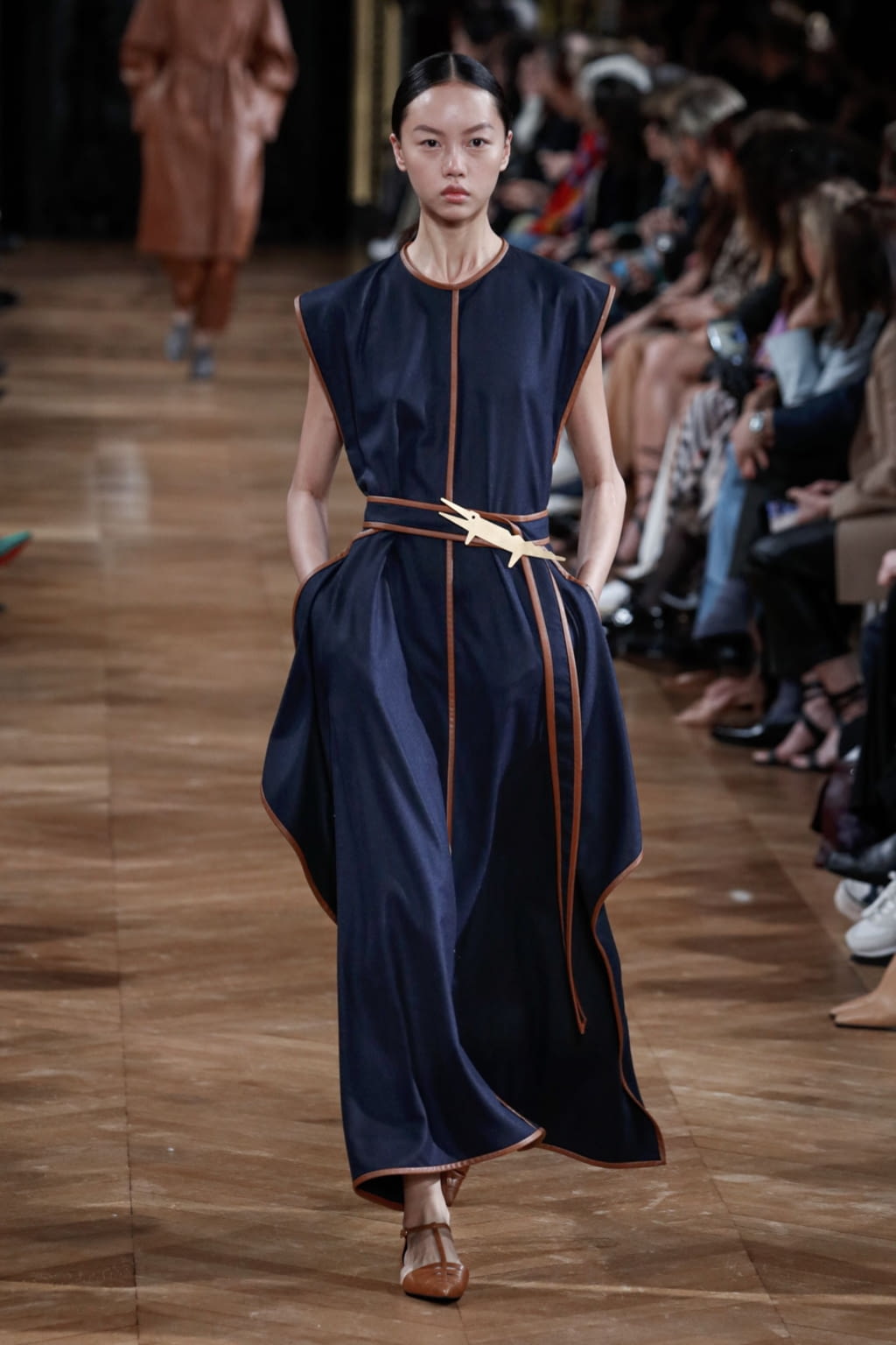 Fashion Week Paris Fall/Winter 2020 look 23 de la collection Stella McCartney womenswear