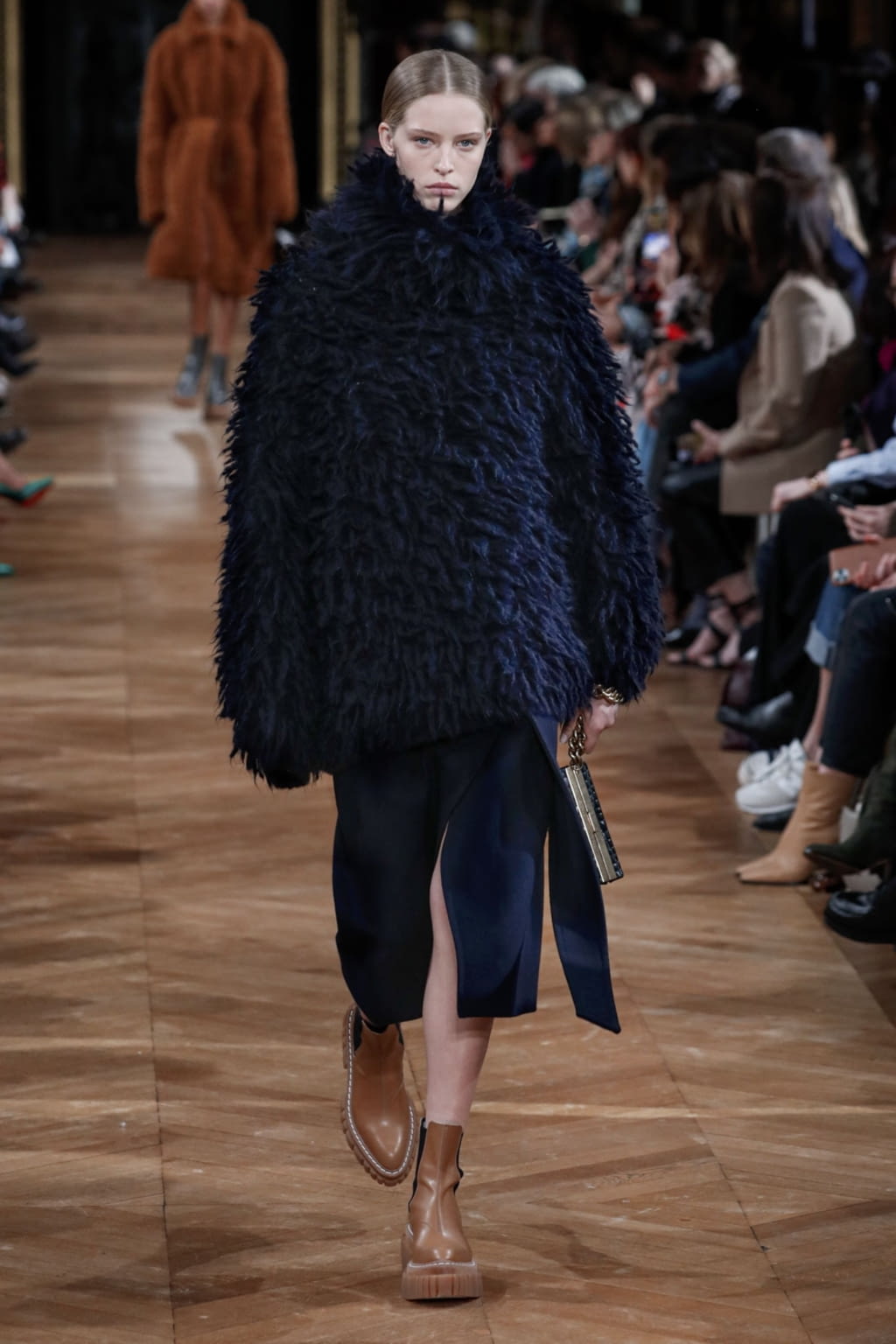 Fashion Week Paris Fall/Winter 2020 look 28 from the Stella McCartney collection womenswear