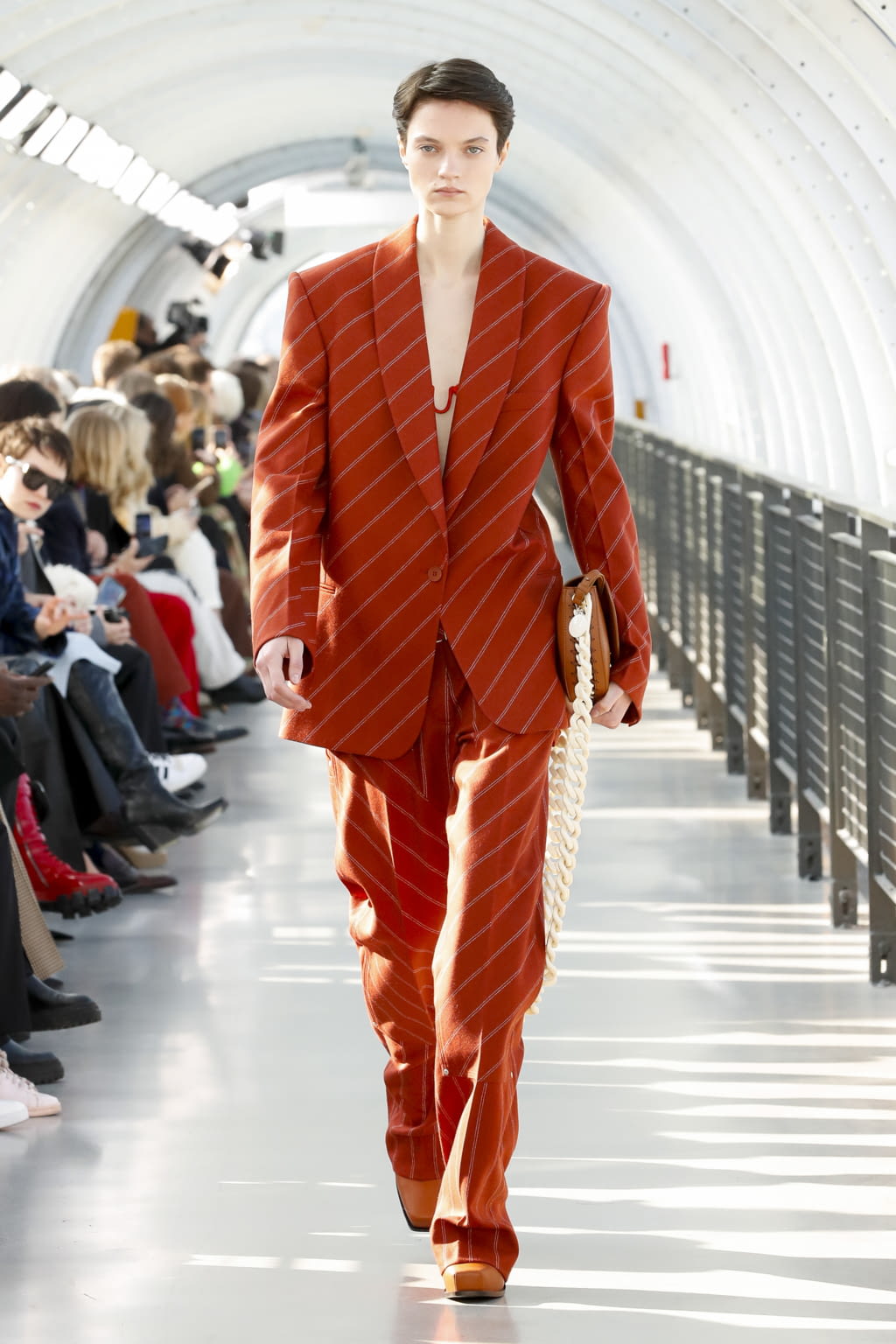 Fashion Week Paris Fall/Winter 2022 look 8 from the Stella McCartney collection womenswear